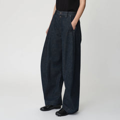 OPICLOTH Classic Indigo Curved-Leg Jeans