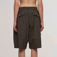 ILNya Nieternite Nifutur Multi-Pocket Crinkled Oversized Shorts