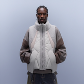 XIPHEVIL High-Neck Fleece-Panel Vest Light Gray