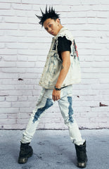 VENTUREK Distressed Washed Zippered Studded Slim Jeans
