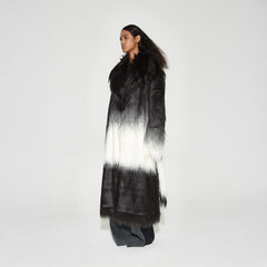 VANN VALRENCE Gradient Mane Faux Fur Maxi Coat