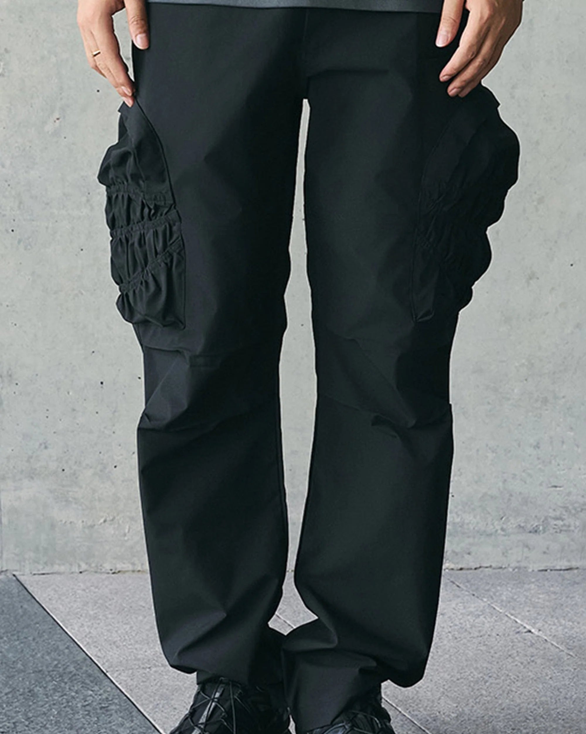 ENSHADOWER Modern Pleated Pocket Ourdoor Pants