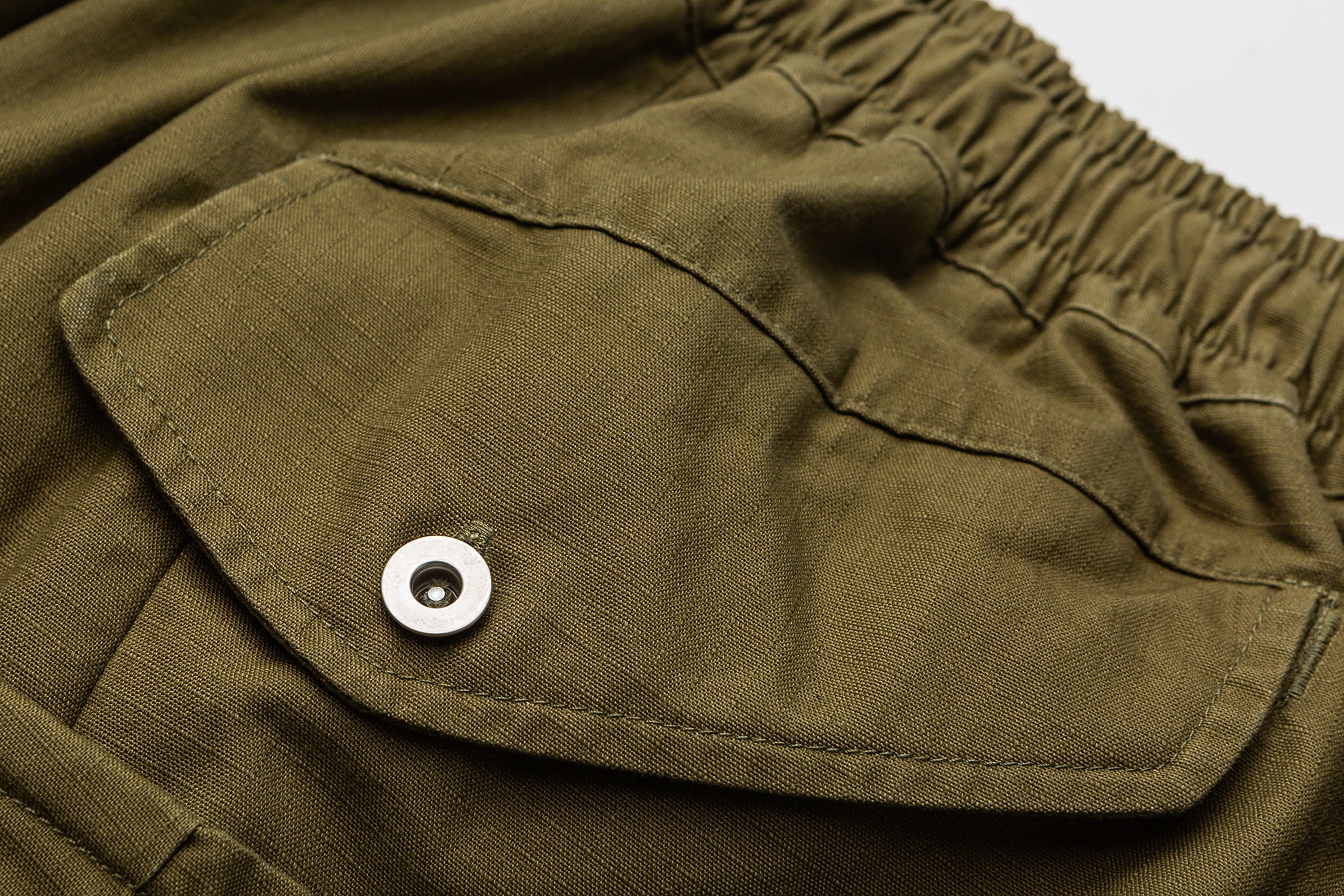 ME DA IGUAL Multi-Pocket Raw Hem Utility Balloon Shorts