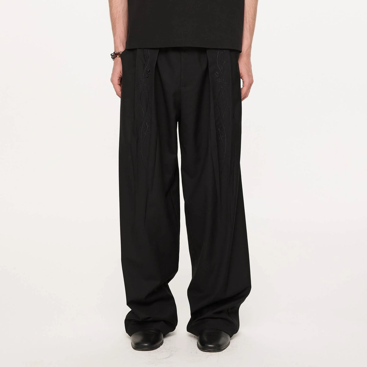 KREATE Rose Embroidered Pleated Straight-Leg Trousers