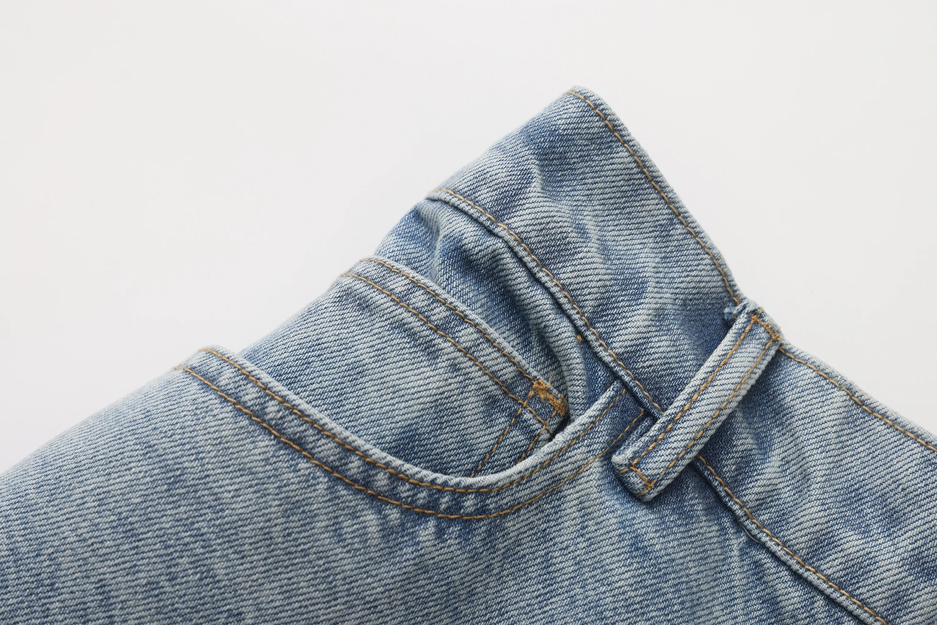 VANN VALRENCE Contrast Panel LOGO Patch Washed Jeans