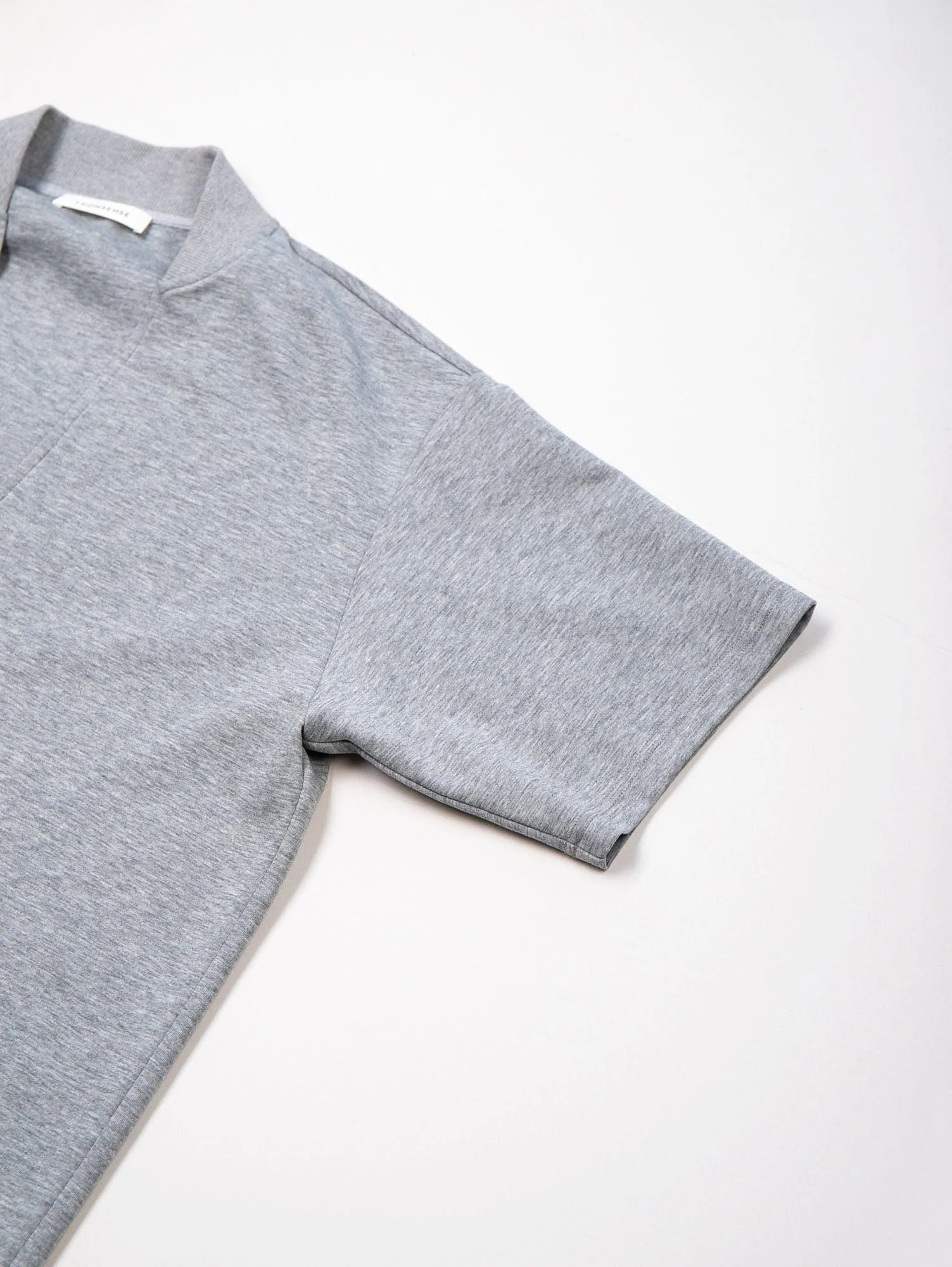 LEONSENSE Essential Deep V-Cut T-Shirt