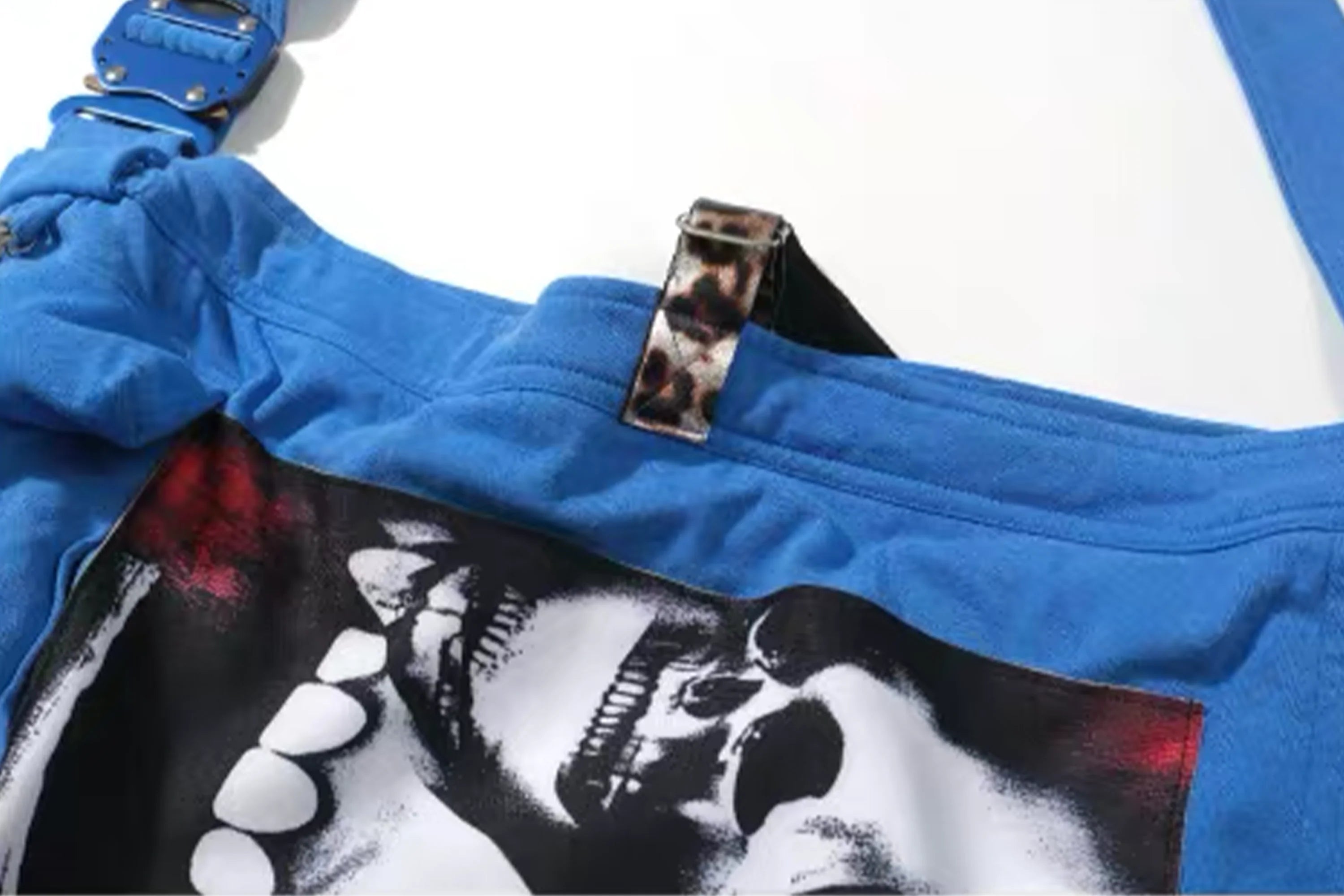 NOTHINGNESS WORLD Adjustable Skull Graphic Oversized Shoulder Bag