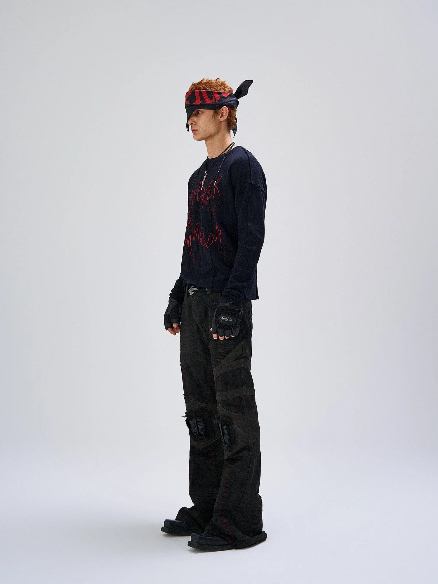 FLYERRER Cross-Panel Contrast Frayed Embroidered Long-Sleeve Tee