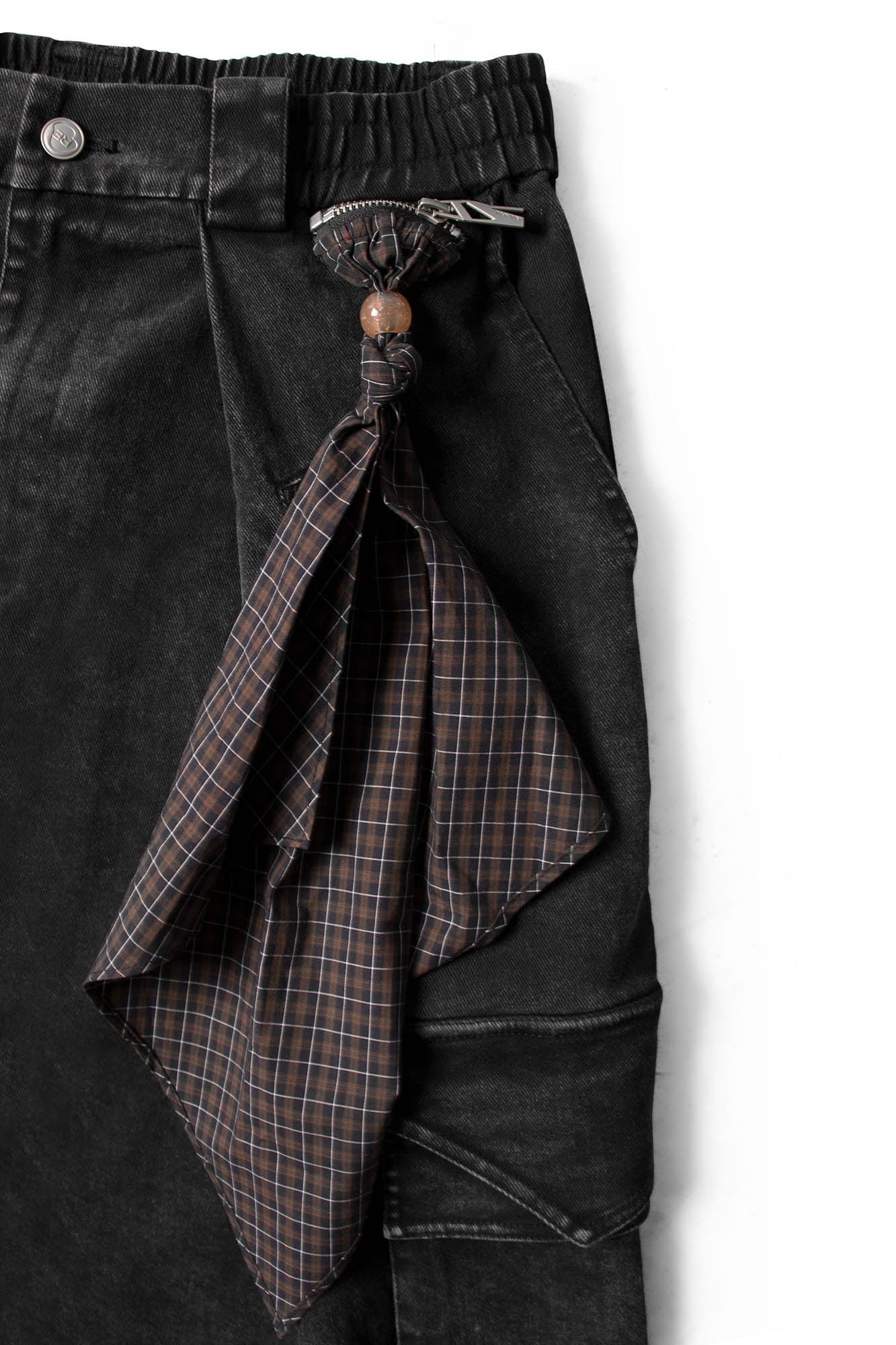 RELABEL Detachable Scarf Washed Multi-Pocket Wide-Leg Shorts Black