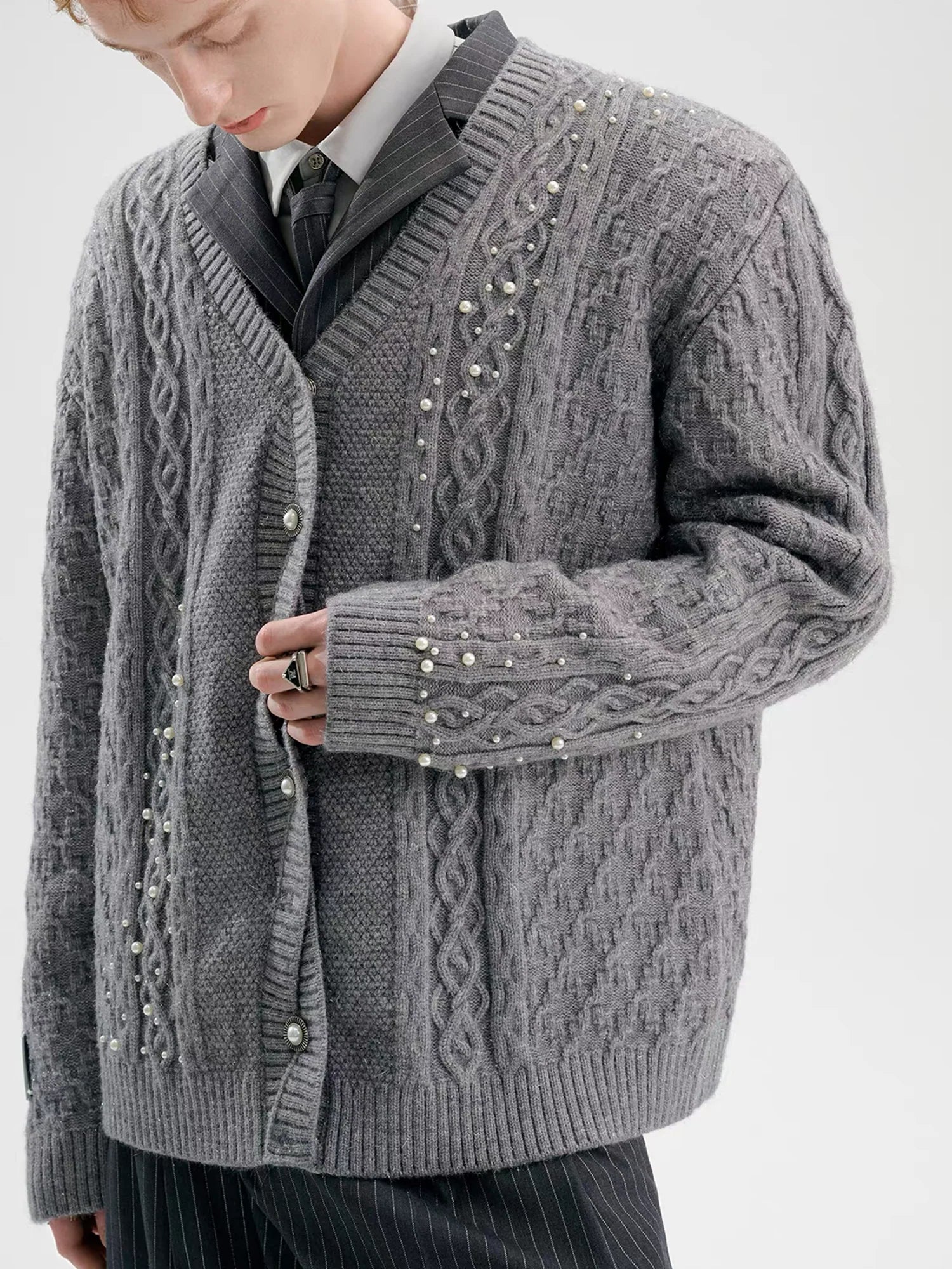 TIWILLTANG Pearl-Embellished Cable Knit Cardigan
