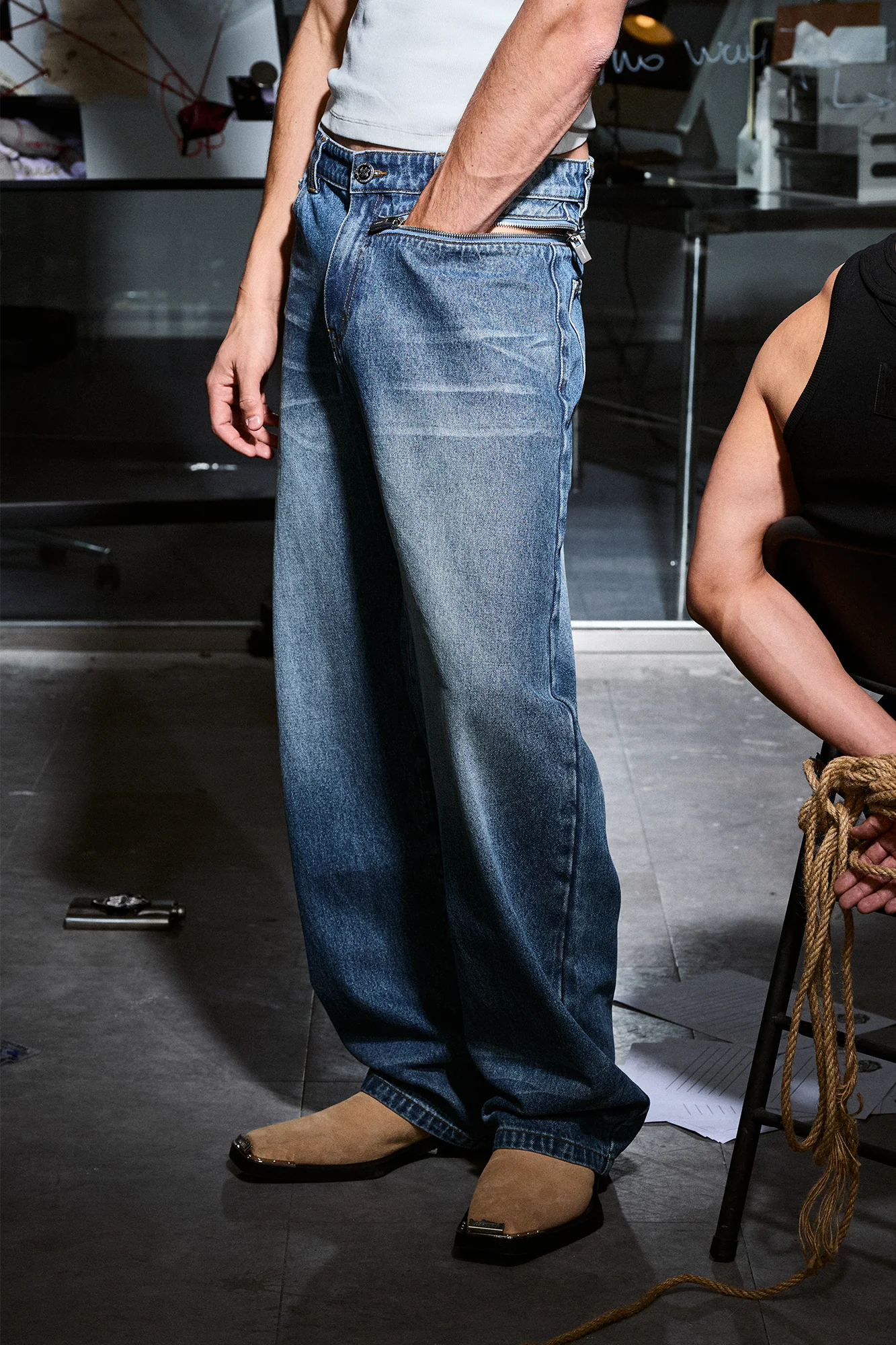 455EMBLE Washed Waist-Zip Wide-Leg Jeans