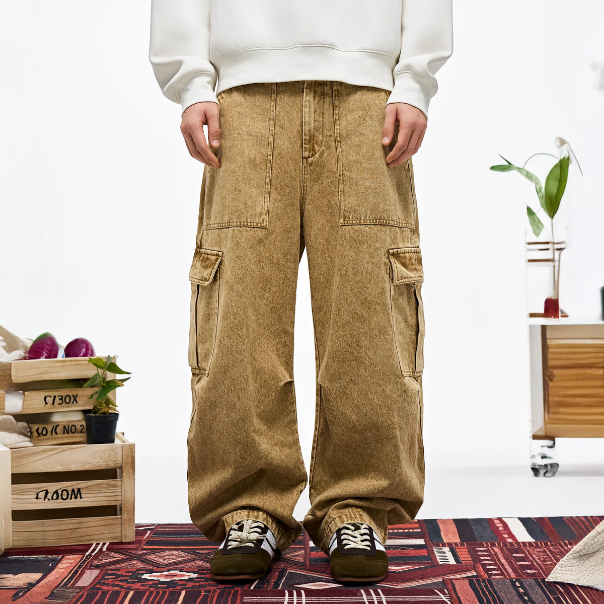 OVERLAPS Washed Utility Cargo Trousers