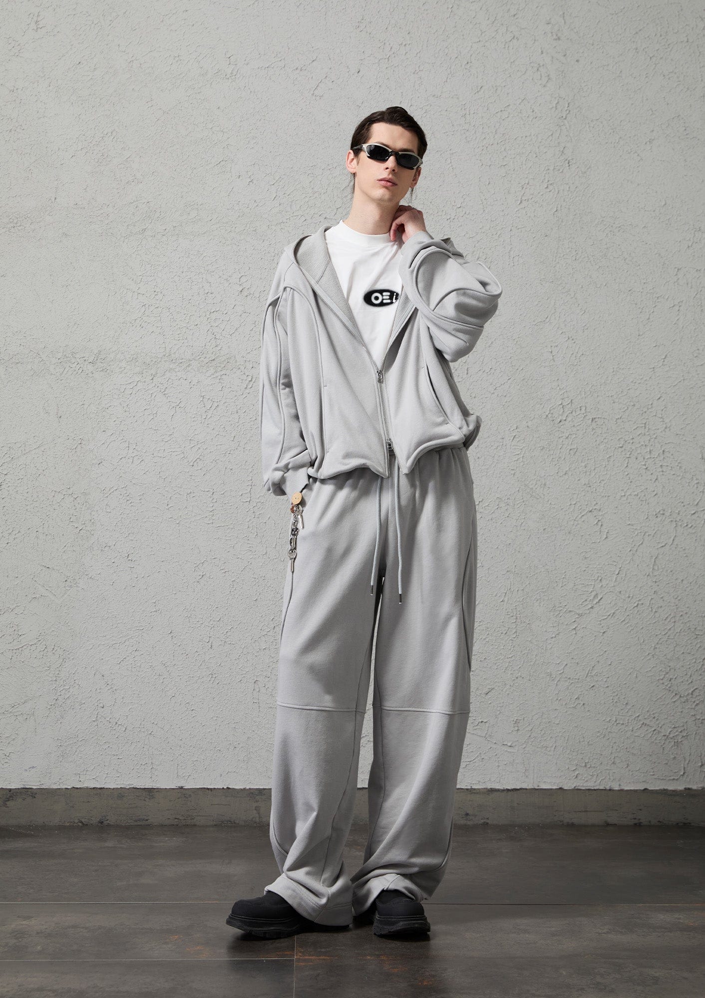 ORGANIC EMOTION Structured Panelled Oversized Sweatpants