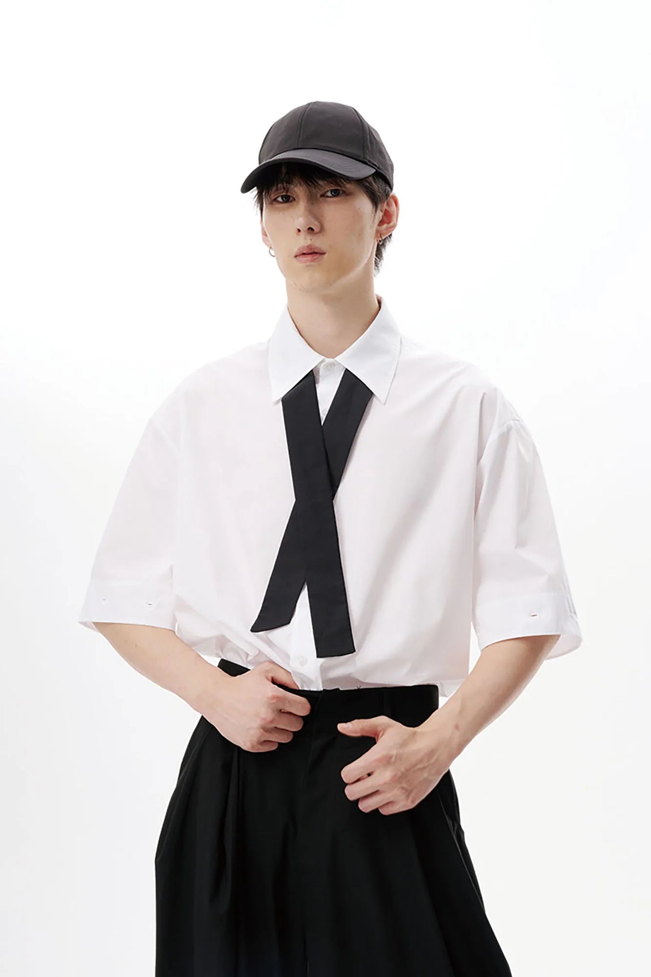 TUIMU Cross Tie Detachable Sleeve Shirt