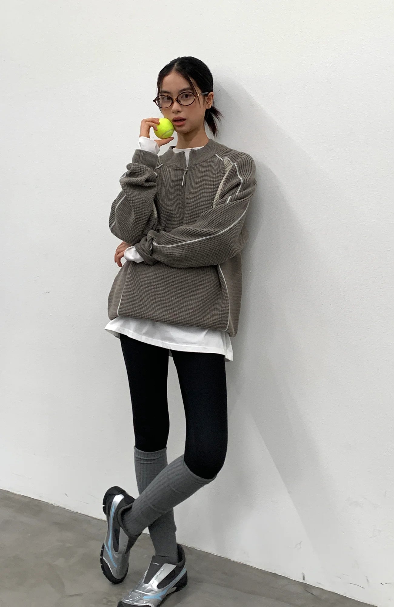ROARINGWILD A ARCH Contrast Panel Raglan Half-Zip Sweater
