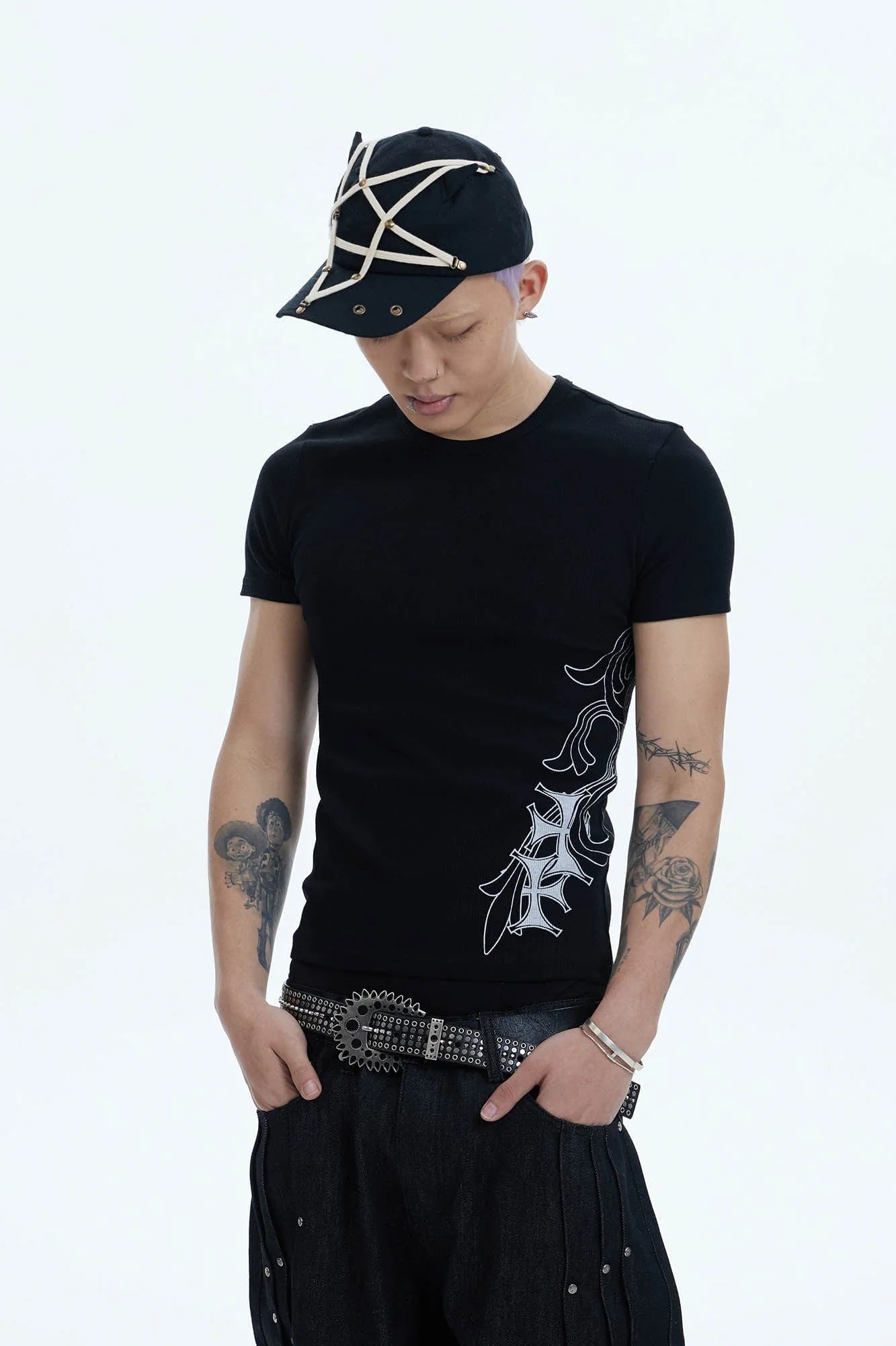 DND4DES Cross Graphic T-Shirt