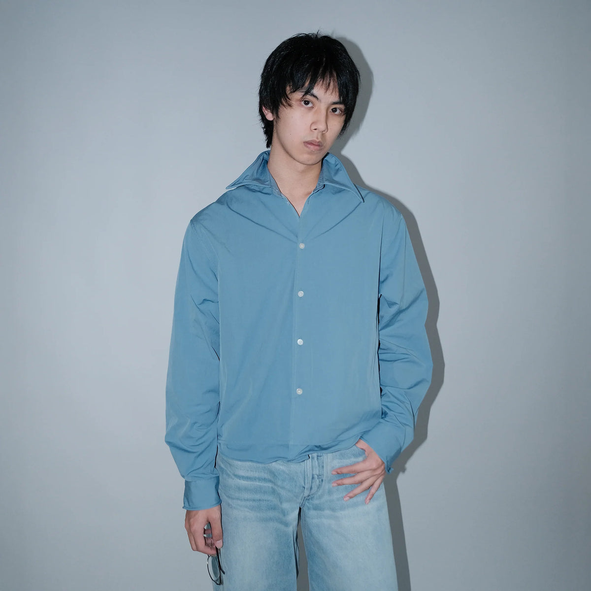IN EXISTENCE Wired Formable Edge Layered Hem Shirt