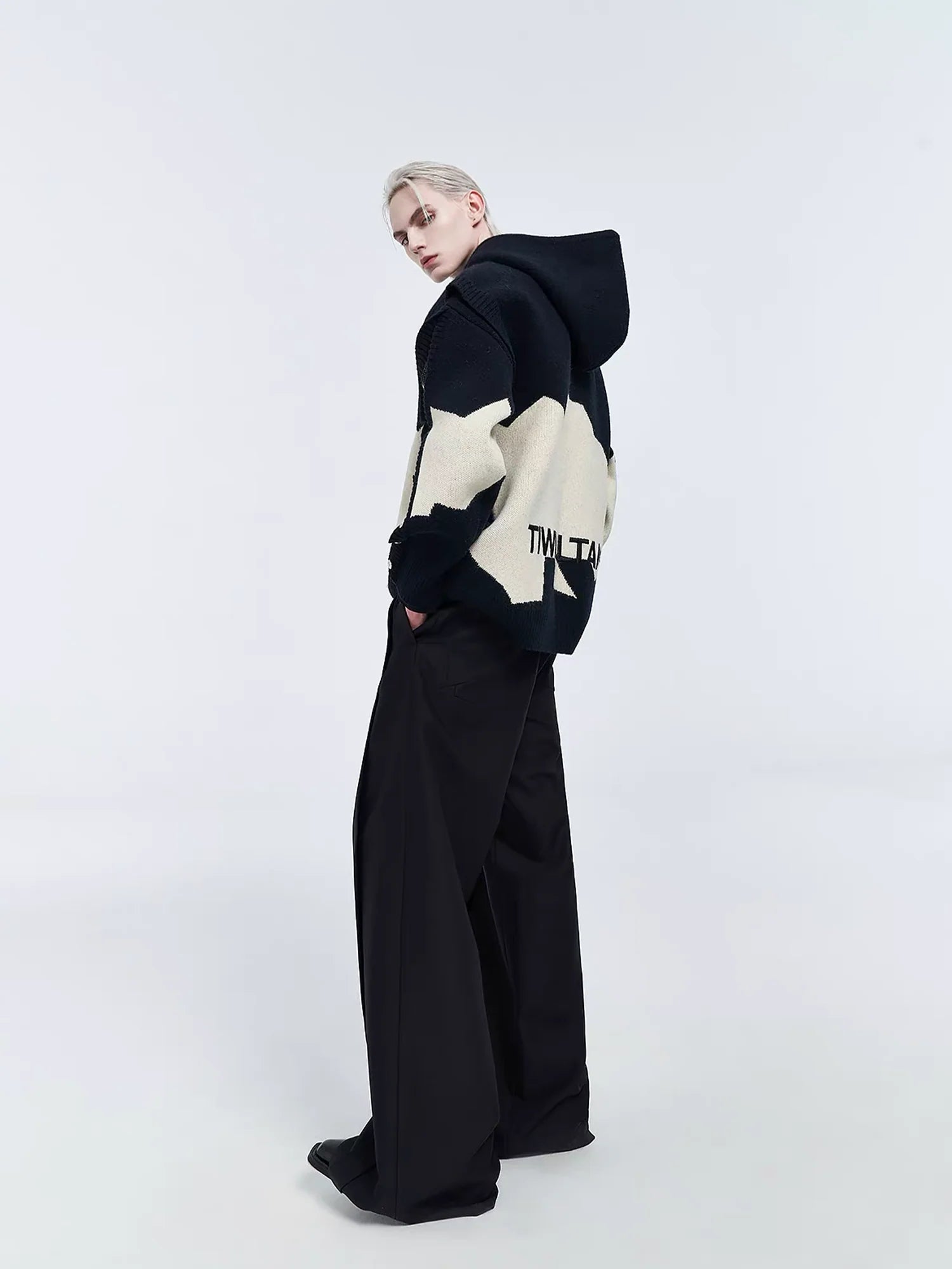TIWILLTANG Contrast Layered Snap-Sleeves Knit Hoodie