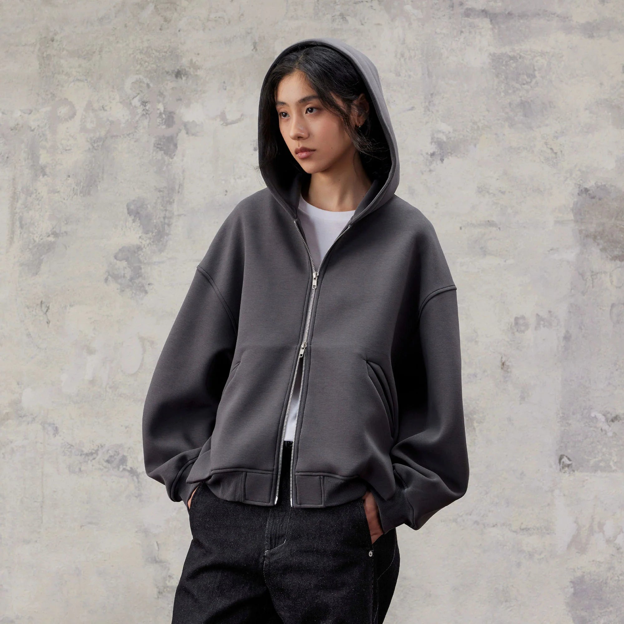 ALVNG AR ANTS Structured Curved Sleeve Pointed Hood Jacket