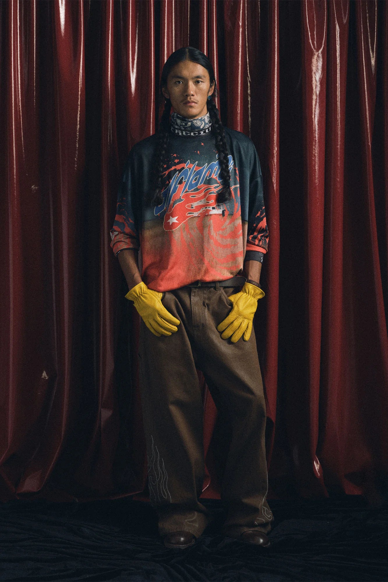 TRECLUB Waxed Flame Embroidery Jeans
