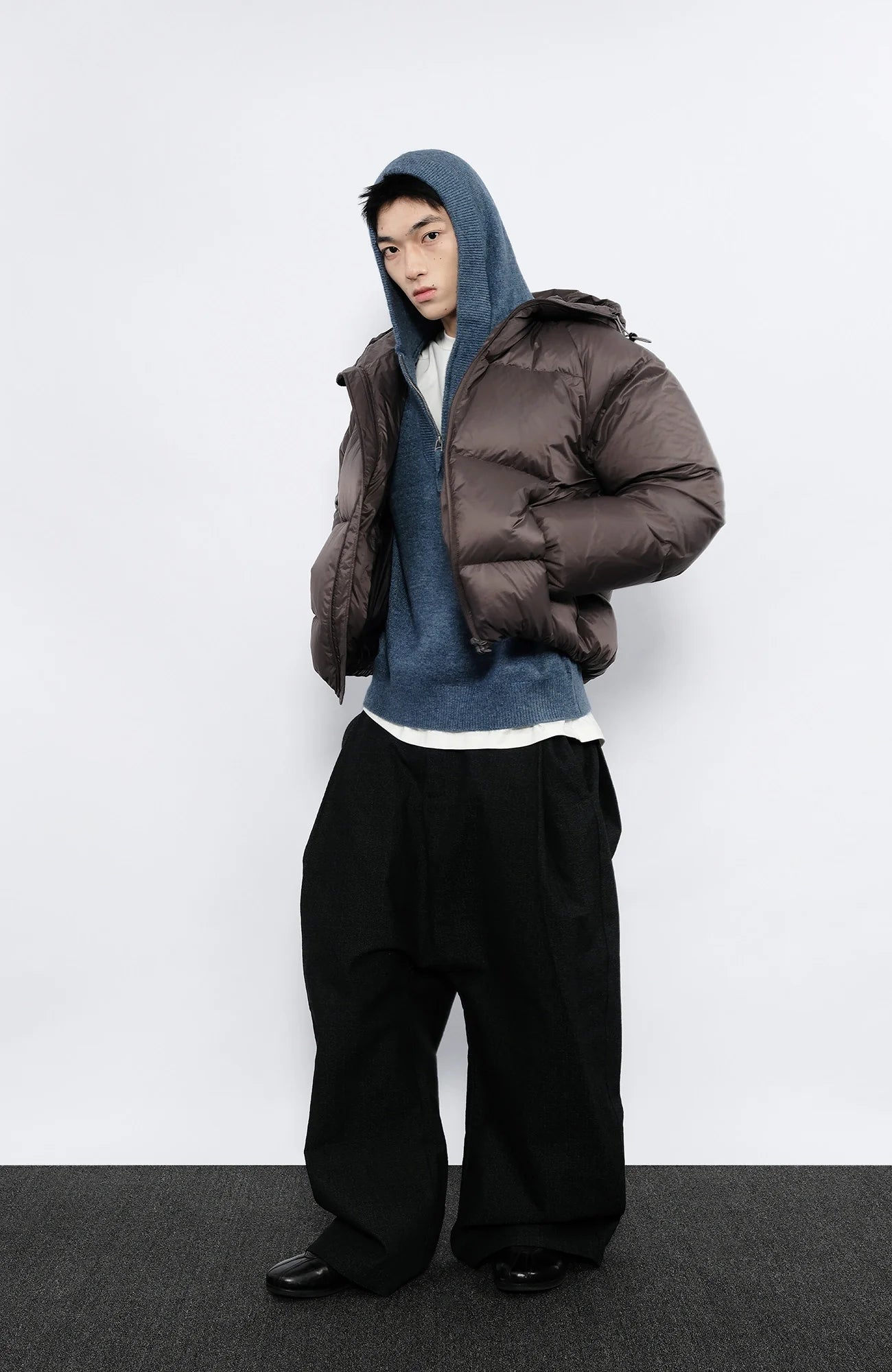 7440 37 1 Drawstring Hooded Thickened Down Puffer