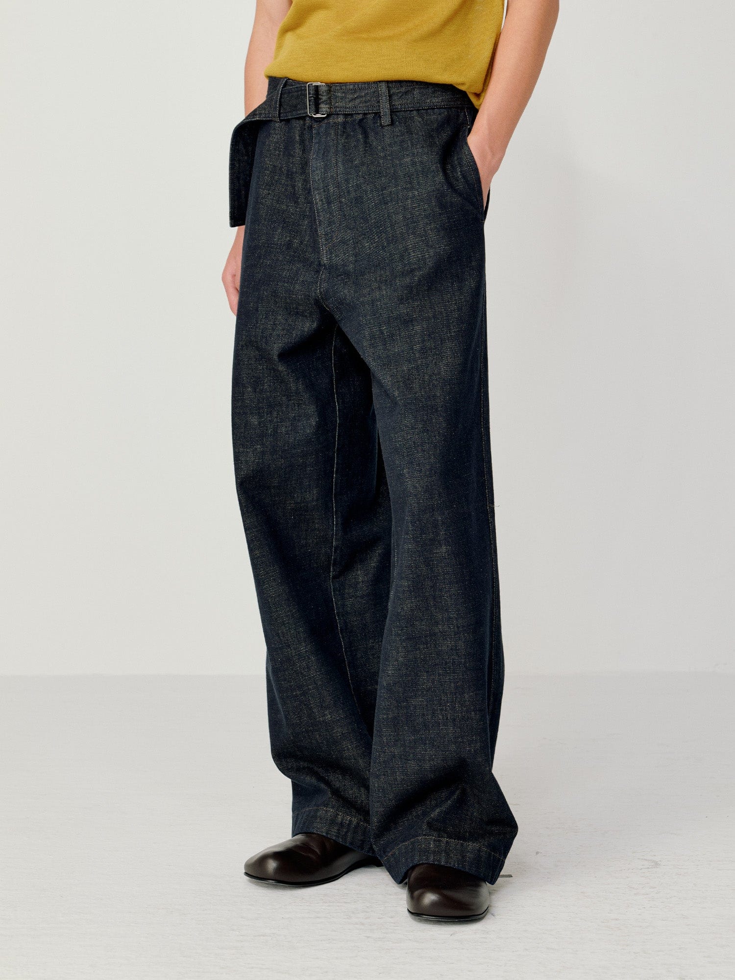 OPICLOTH Essential Washed Belted Wide-Leg Jeans