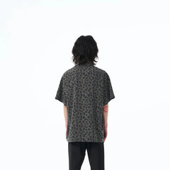 EPIC POETRY Leopard Face Half Shirt Grey