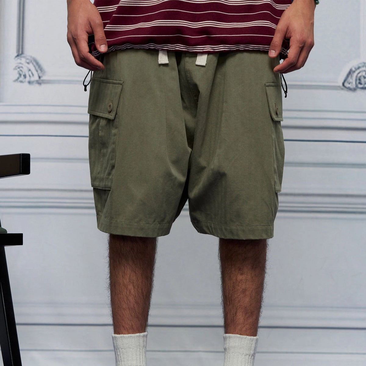 UNLIMITED MOTE Multi-Pocket Drawstring Cargo Shorts