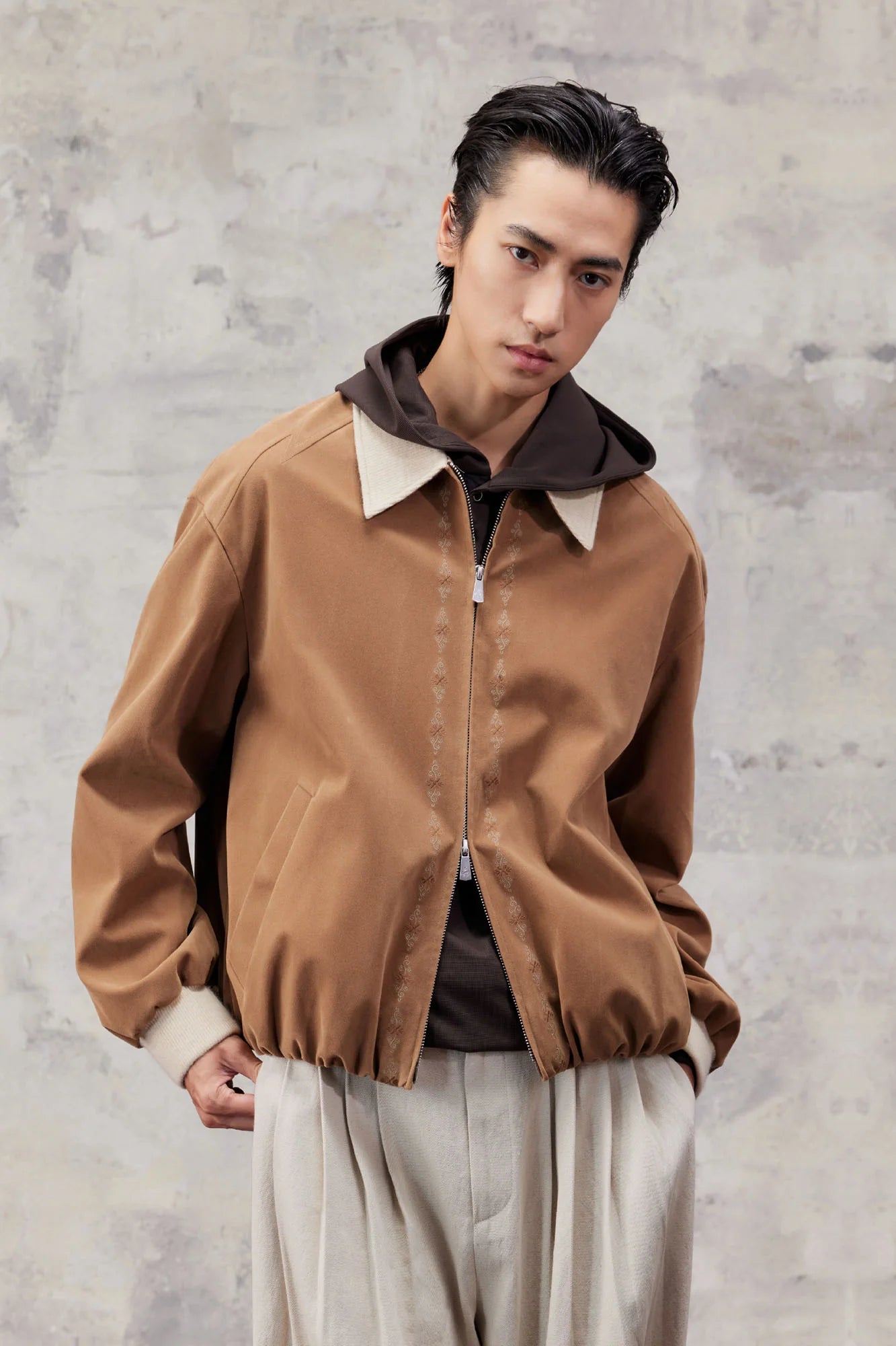 ALVNG AR ANTS Contrast Collar Totem Embroidered Jacket