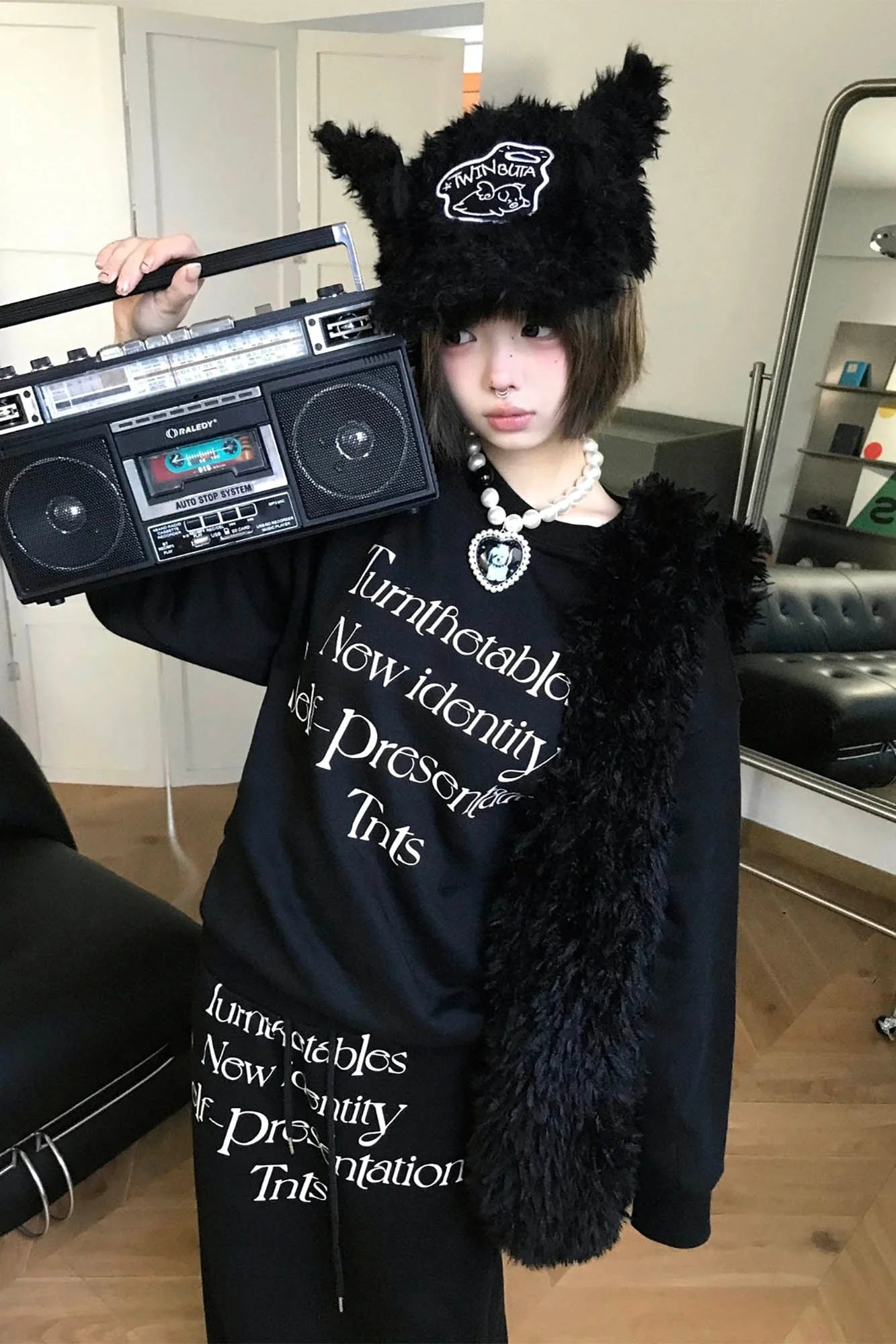 TWINBUTA Furry Ear Embroidered Cap Black