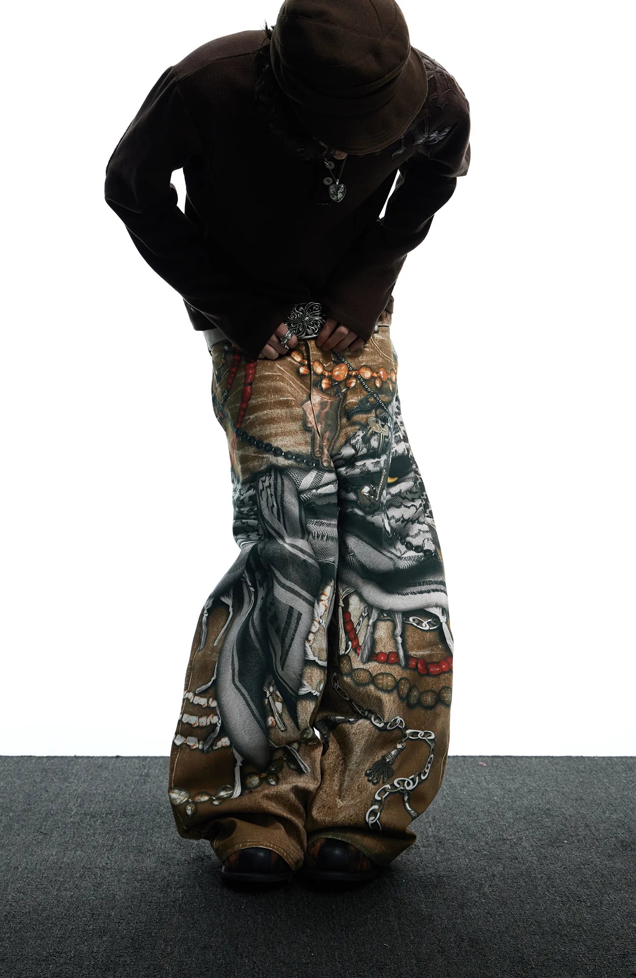 DND4DES Antique Jewelry Print Baggy Jeans