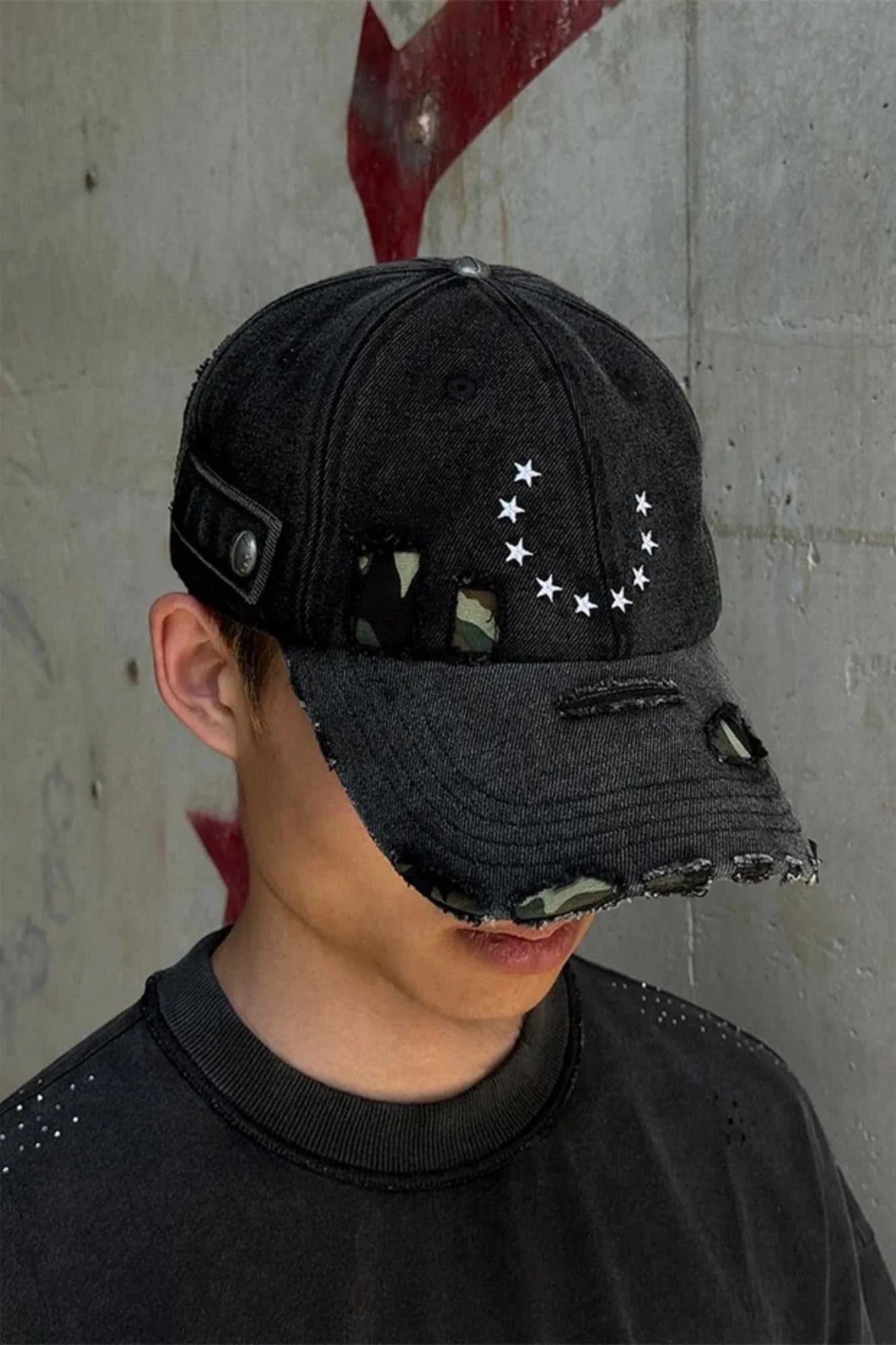 TECNINEGROUP Camo Distressed Panel Star Embroidered Cap