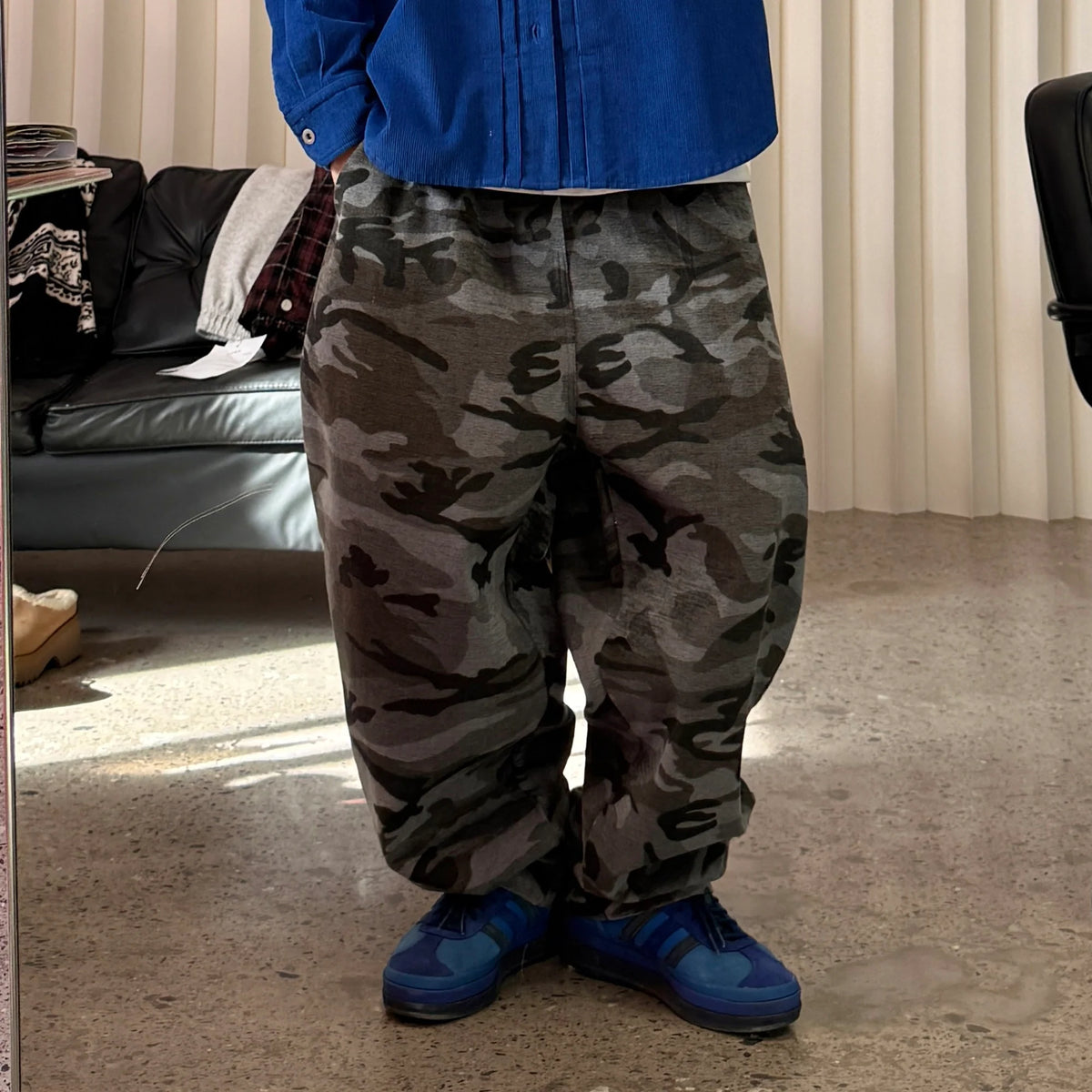 ME DA IGUAL Camo Elastic Waistband Tappered Pants
