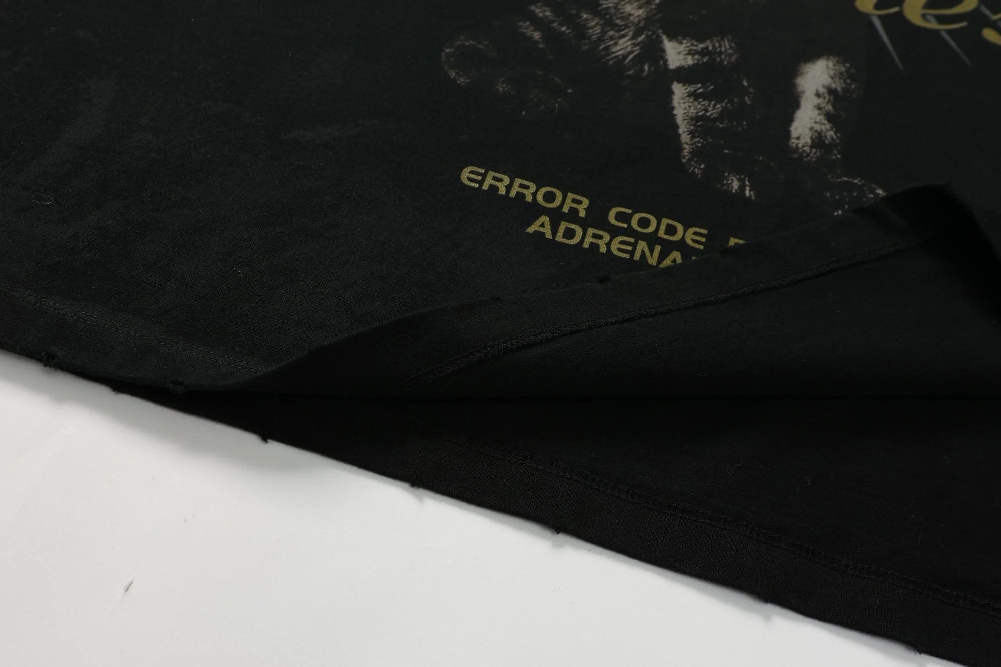 ERROR CODE ROBOT Screaming Cat Graphic Washed T-Shirt