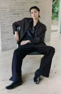 ALVNG AR ANTS Asymmetrical Hem Wool-Blend Blazer