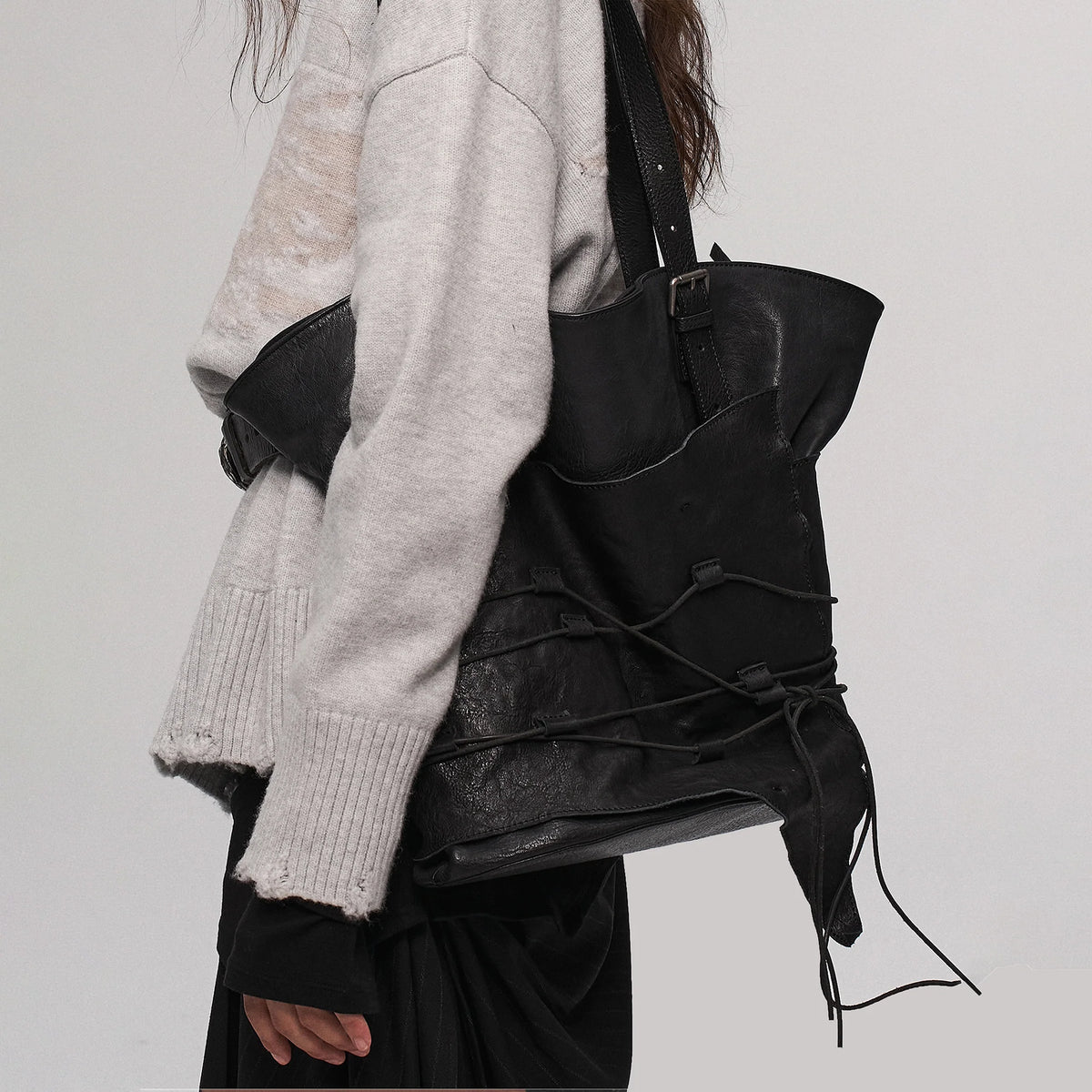 ILNya Nieternite Nifutur Lace-Cord Panel Washed Horsehide Tote