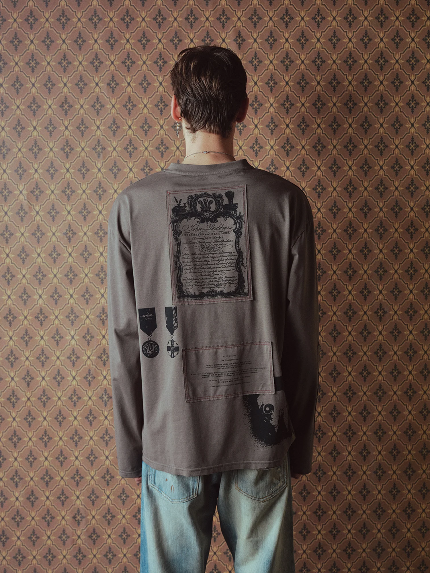 RICHILL Military Graphic Patch Long-Sleeve Tee