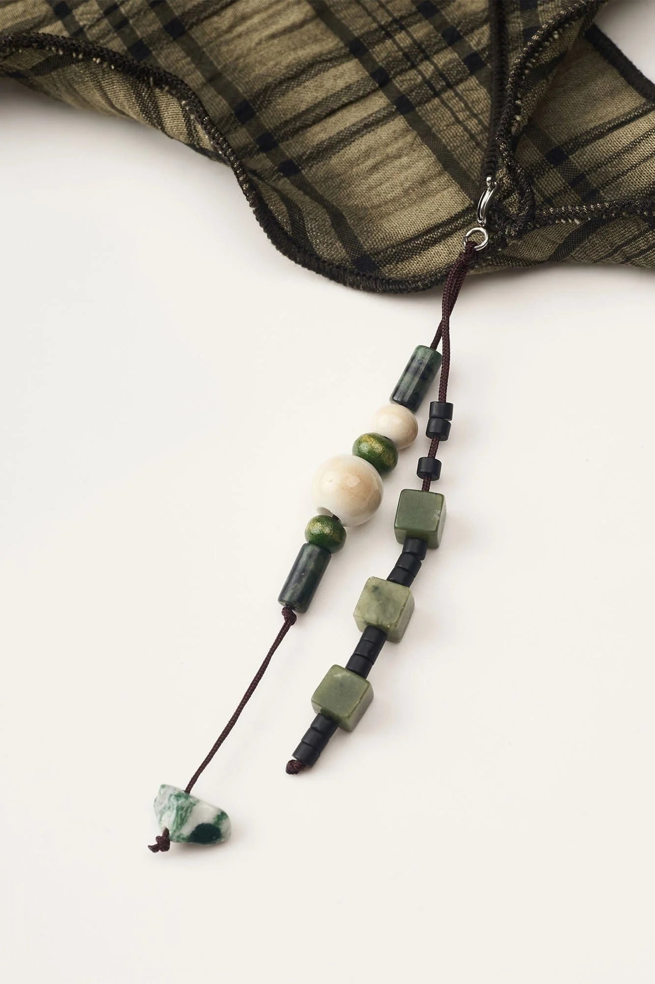 GONGHE REPUB Checked Beaded Pendant Scarf
