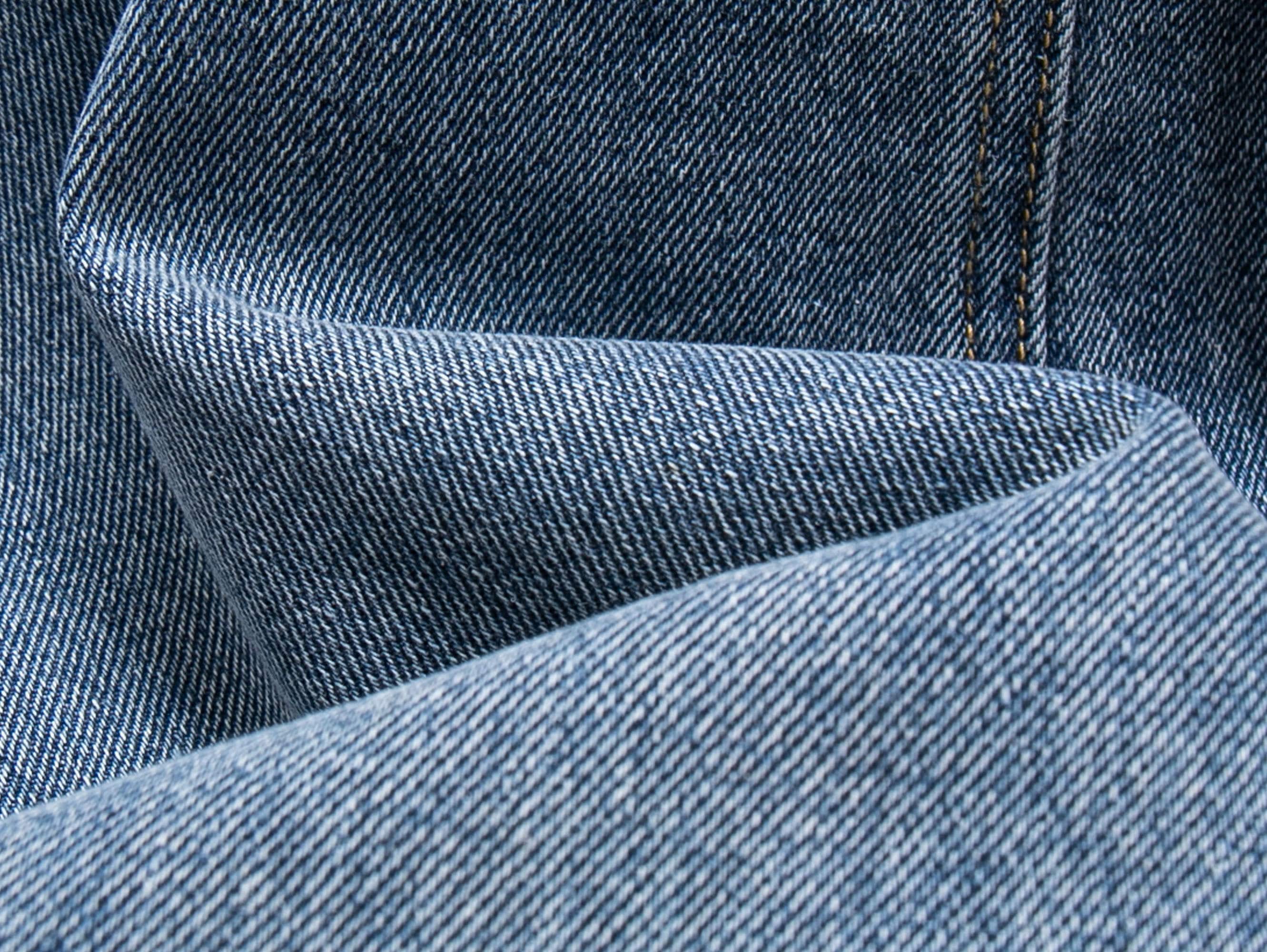 LEONSENSE Essential Oversized Curved Jeans