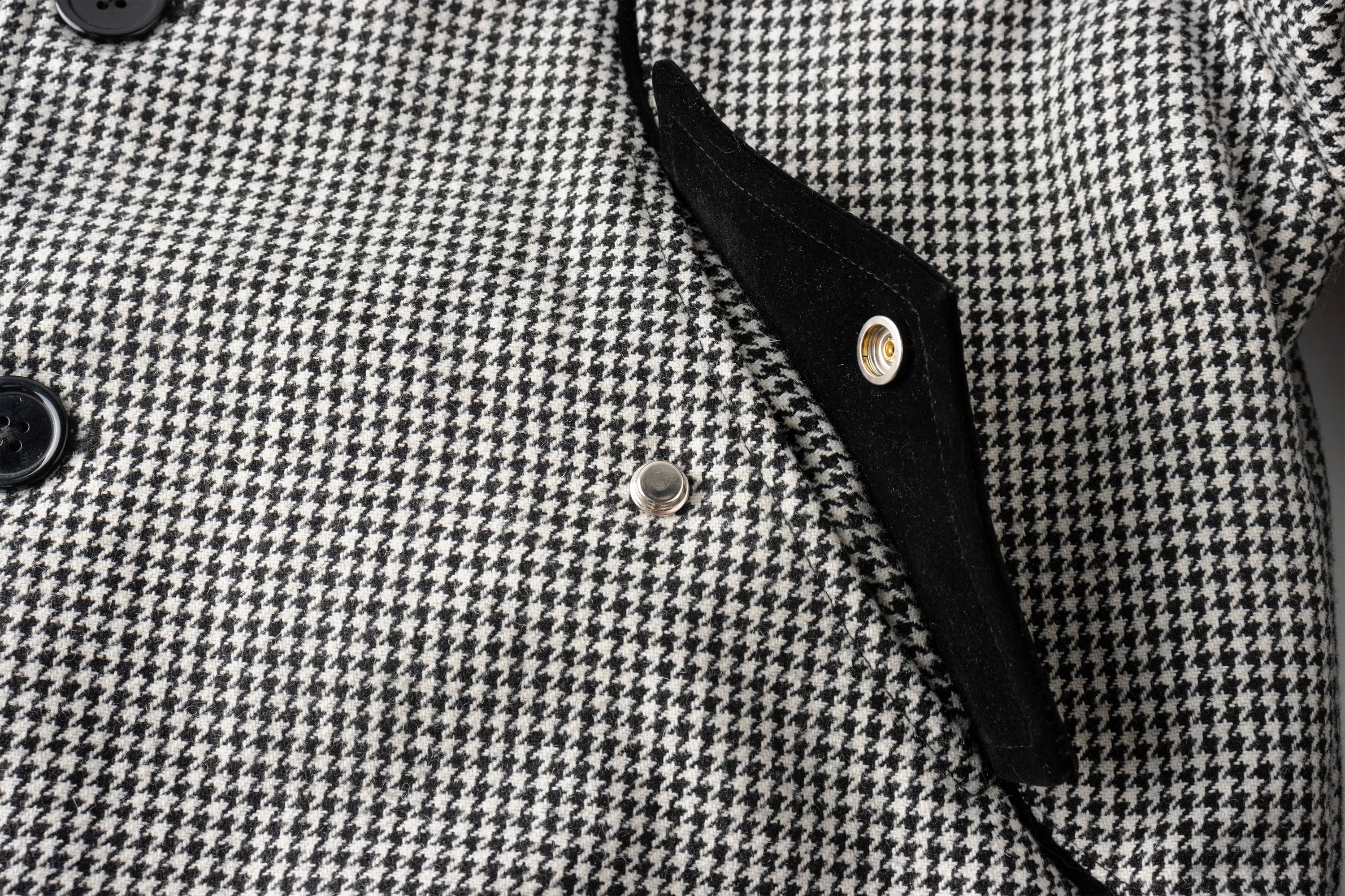 ESAIAS Houndstooth Panel Stand Collar Wool-Blend Jacket