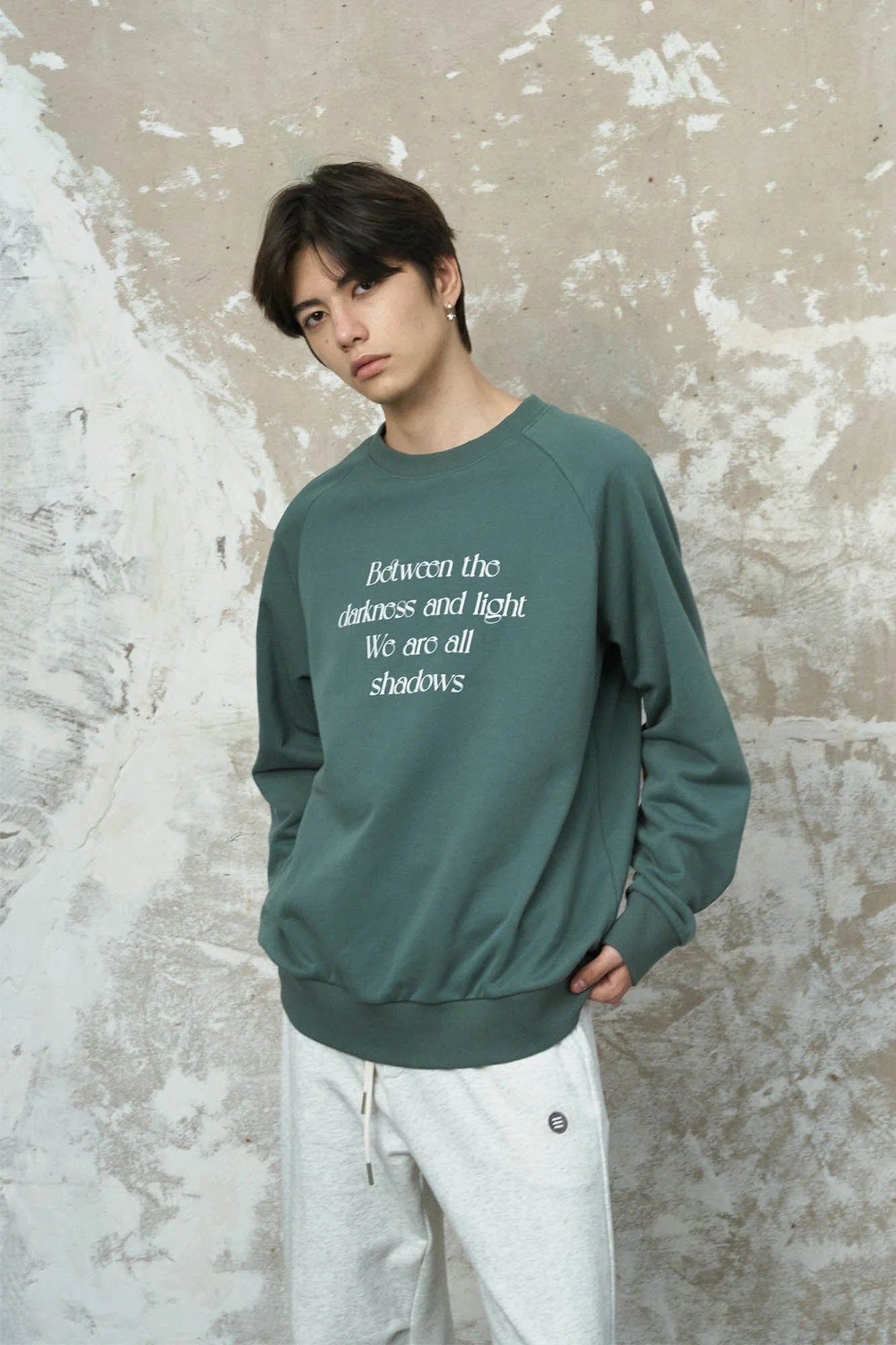 ENSHADOWER Essential Slogan Raglan Sweatshirt