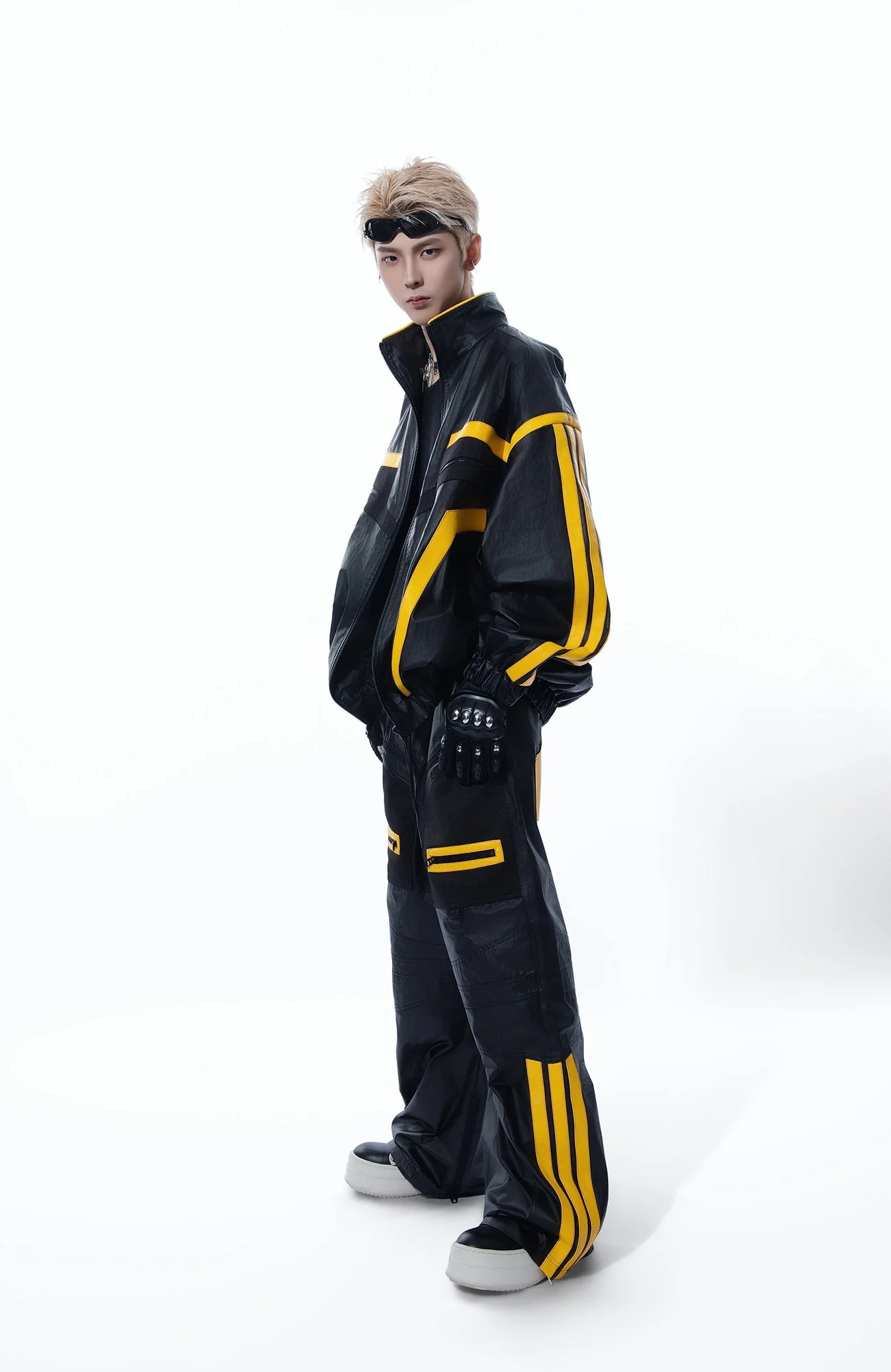 MOGONGSHE Contrast Stripe PU Moto Jacket