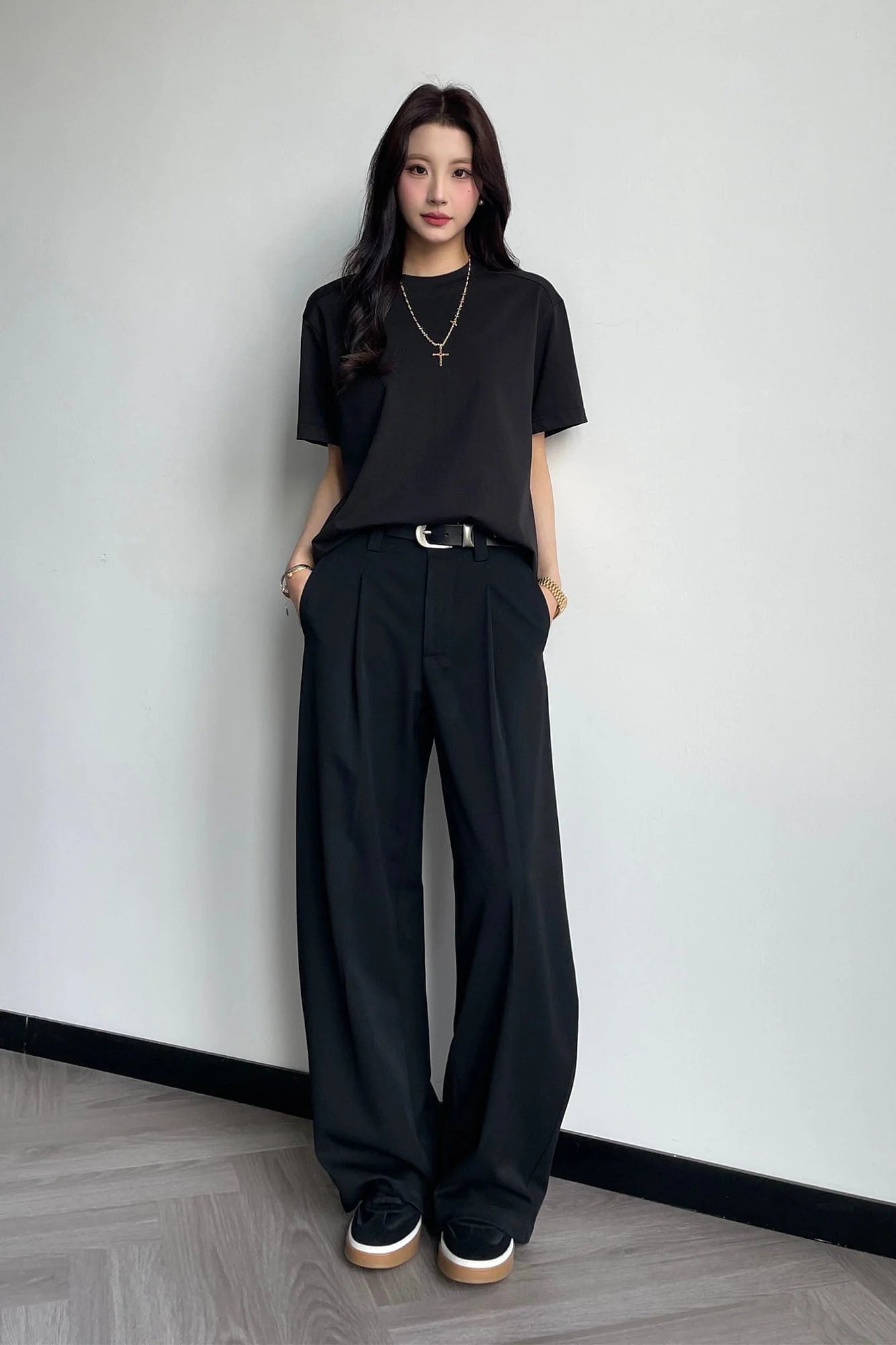 OKAYTHXBYE Pleated Curved Wide-Leg Trousers