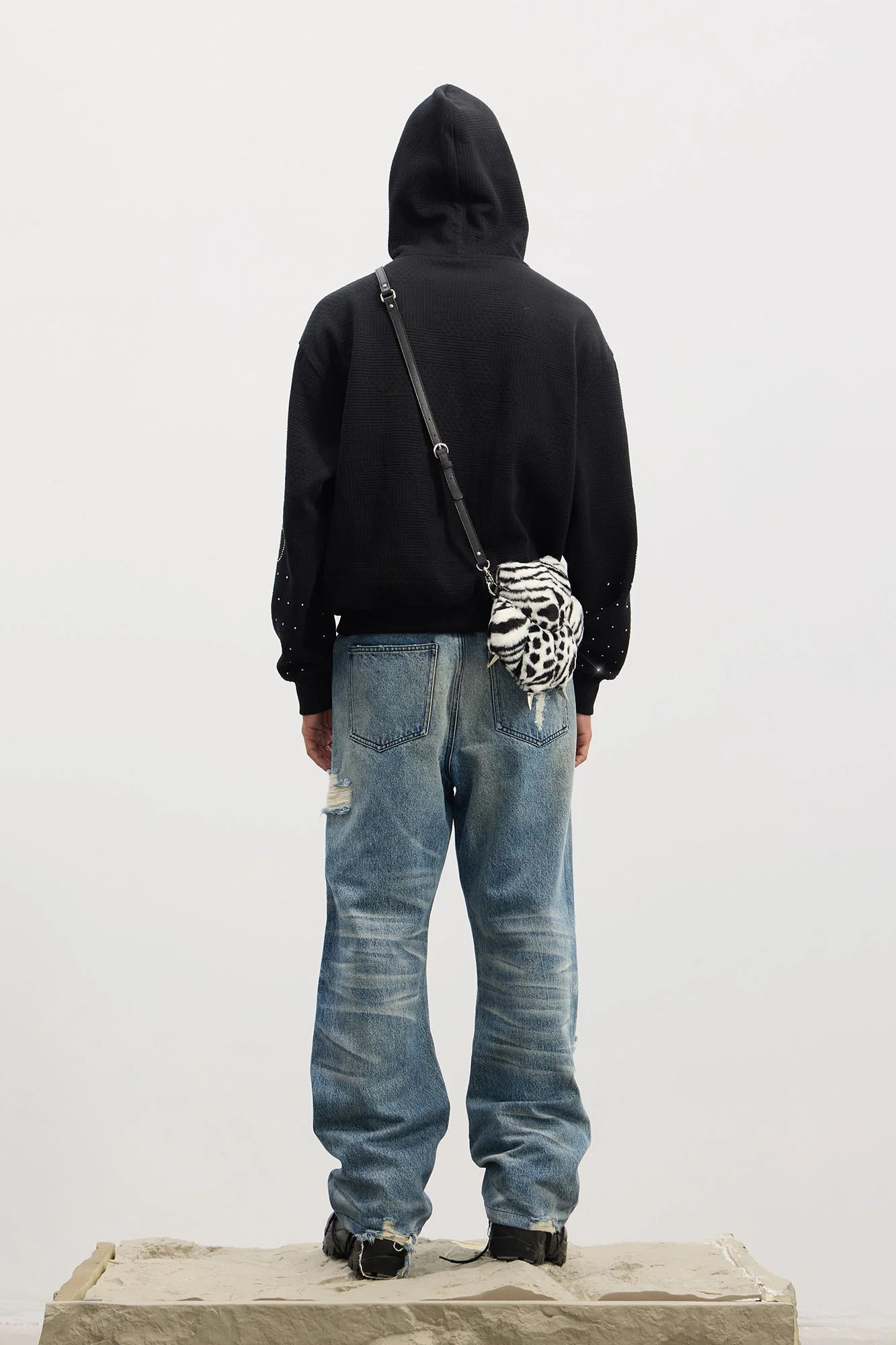 DND4DES Ripped Studded Flared Jeans