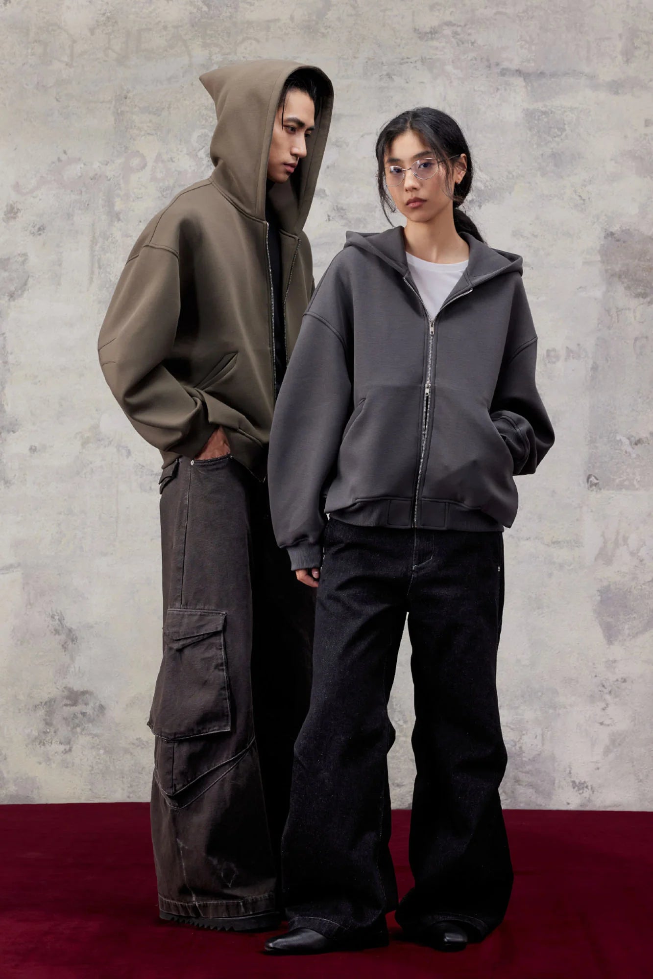 ALVNG AR ANTS Structured Curved Sleeve Pointed Hood Jacket