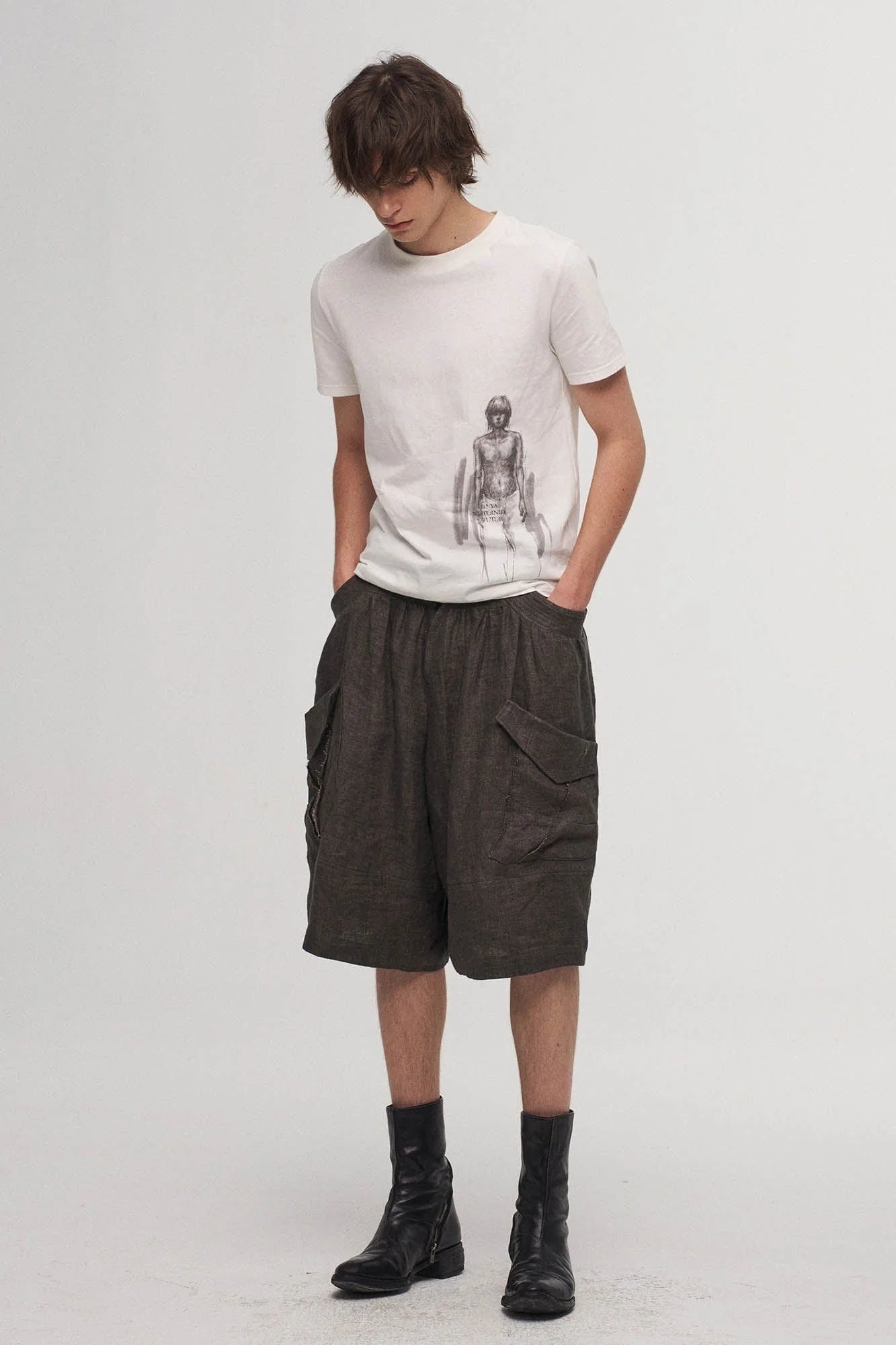 ILNya Nieternite Nifutur Sketch Portrait Graphic T-Shirt