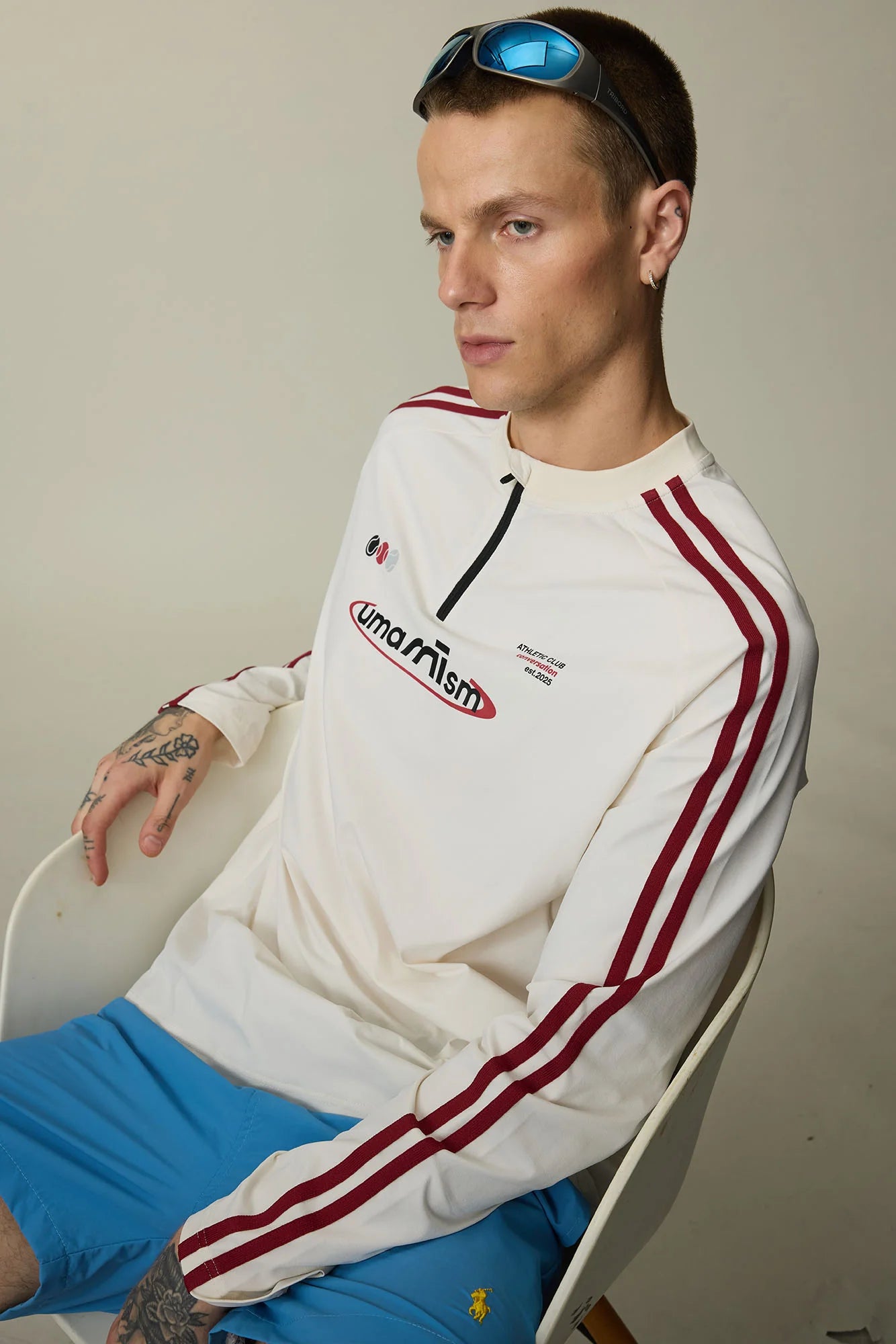 UMAMIISM Side Stripe Mesh-Panel Quick-Dry Long-Sleeve Tee