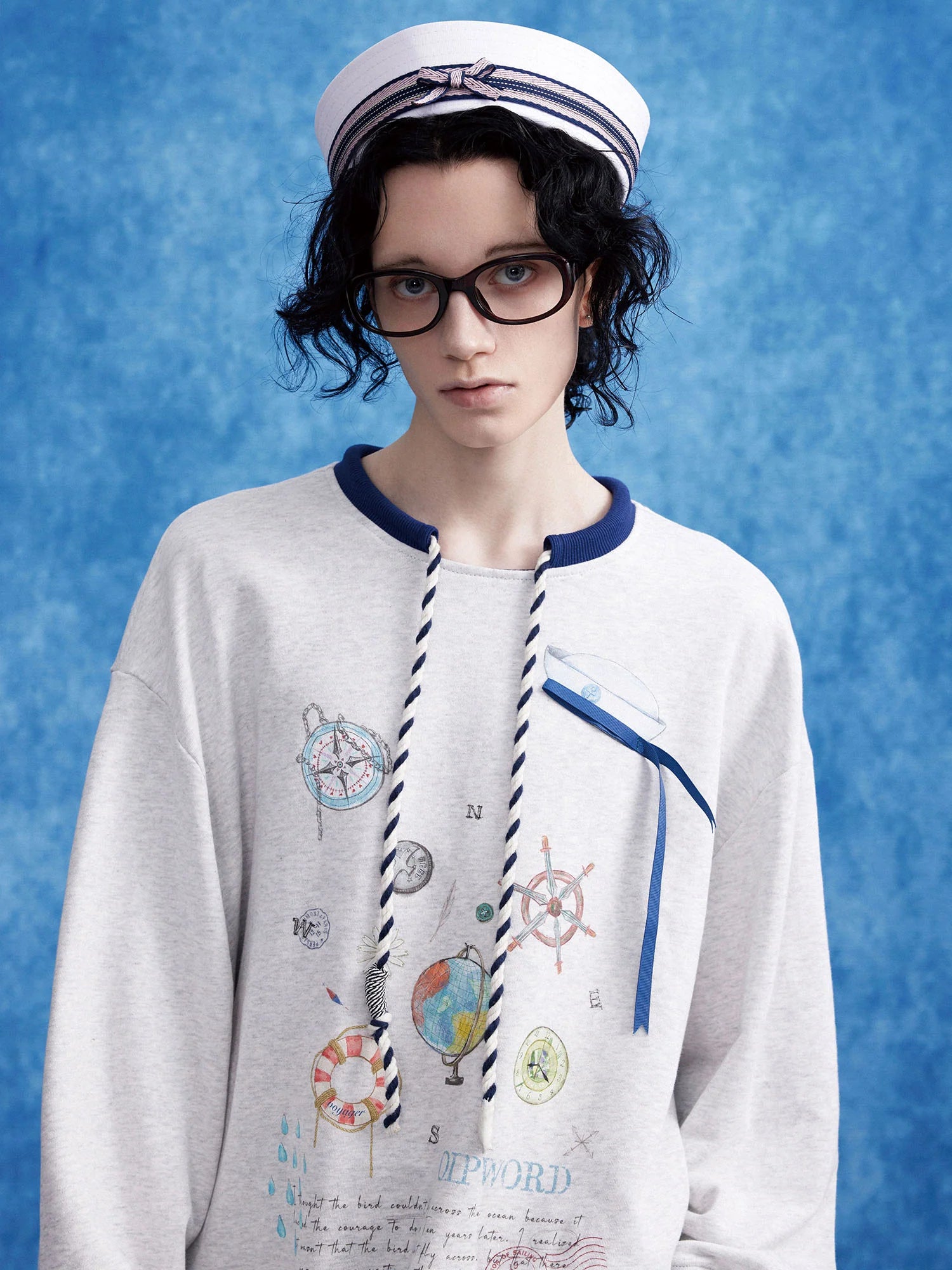 OIPWORD Voyager Graphic Scallop-Hem Sweatshirt