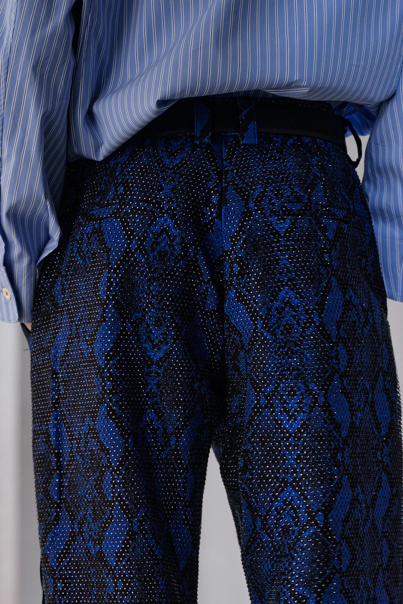 FACEONLAB Snake Diamond Straight-Leg Pants