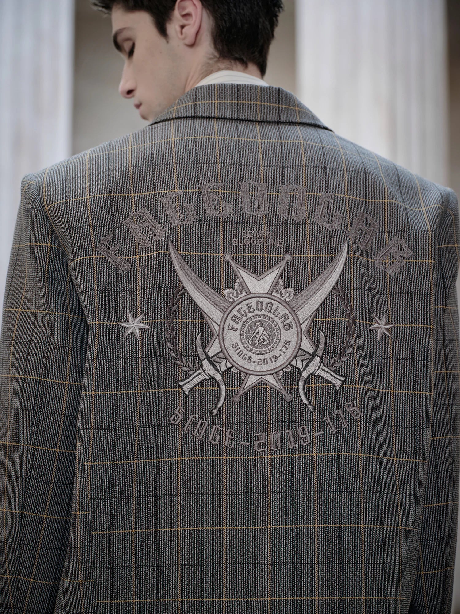 FACEONLAB Plaid Double-Breasted Blazer